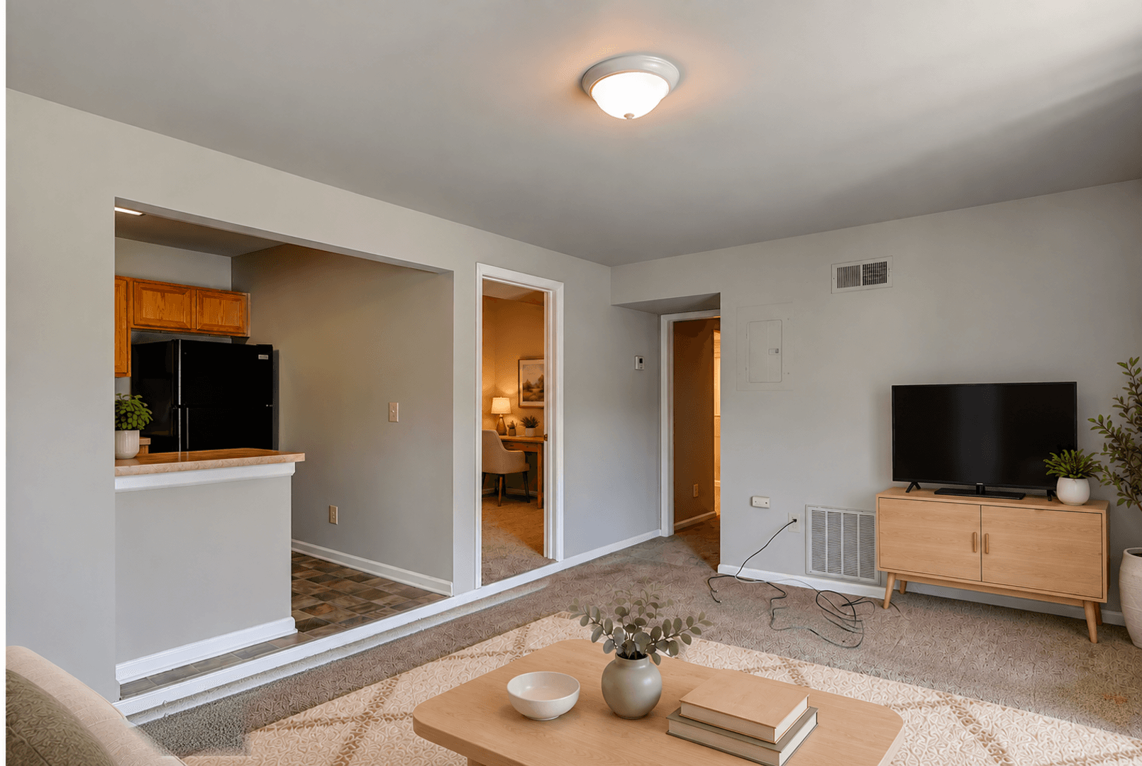 Charlotte Apartment: 825 farmhurst Dr