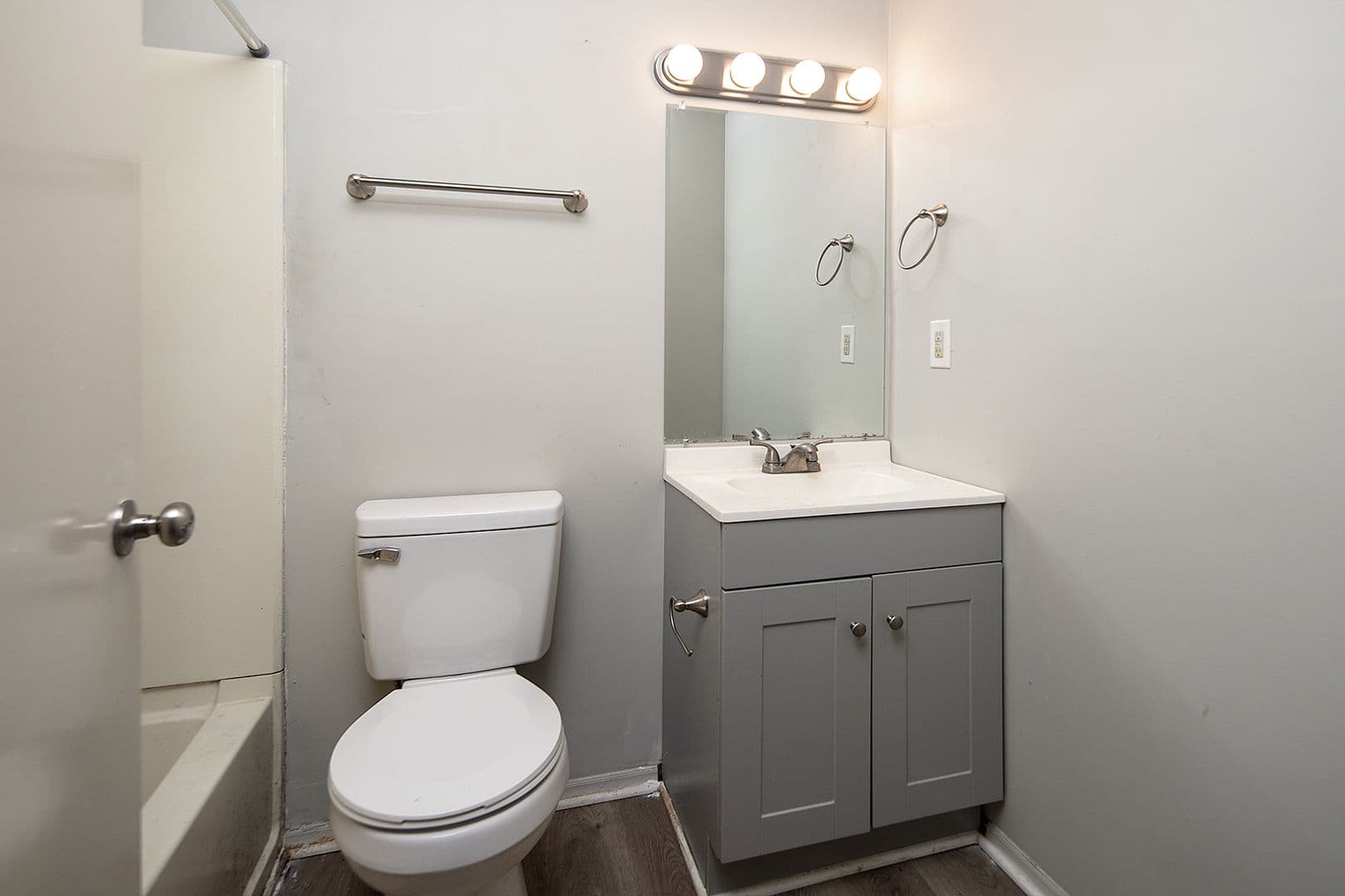 Charlotte Apartment: 1234 Saratoga Dr