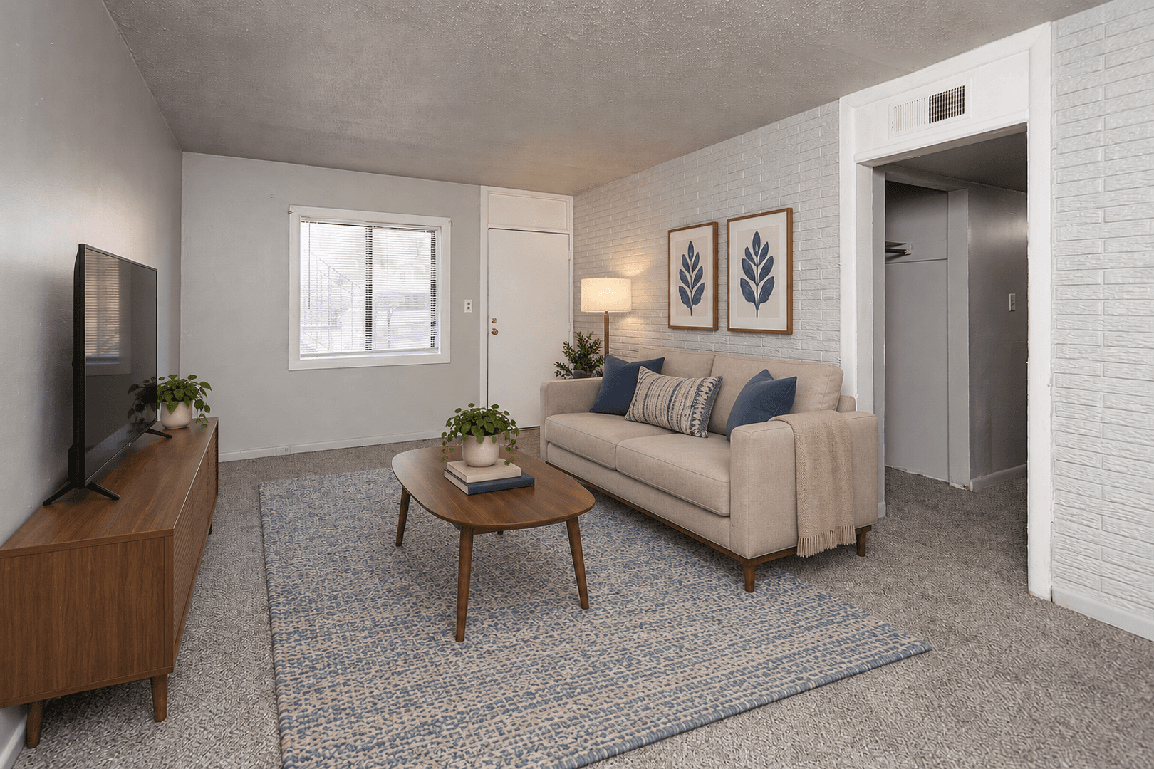 Charlotte Apartment: 903 Lynn St