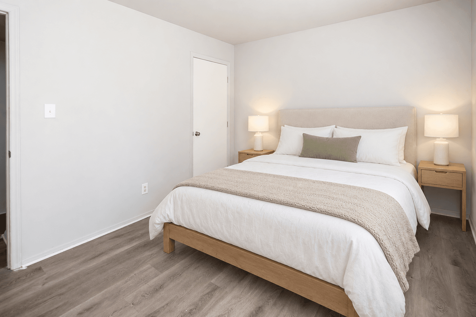 Charlotte Apartment: 1234 Saratoga Dr