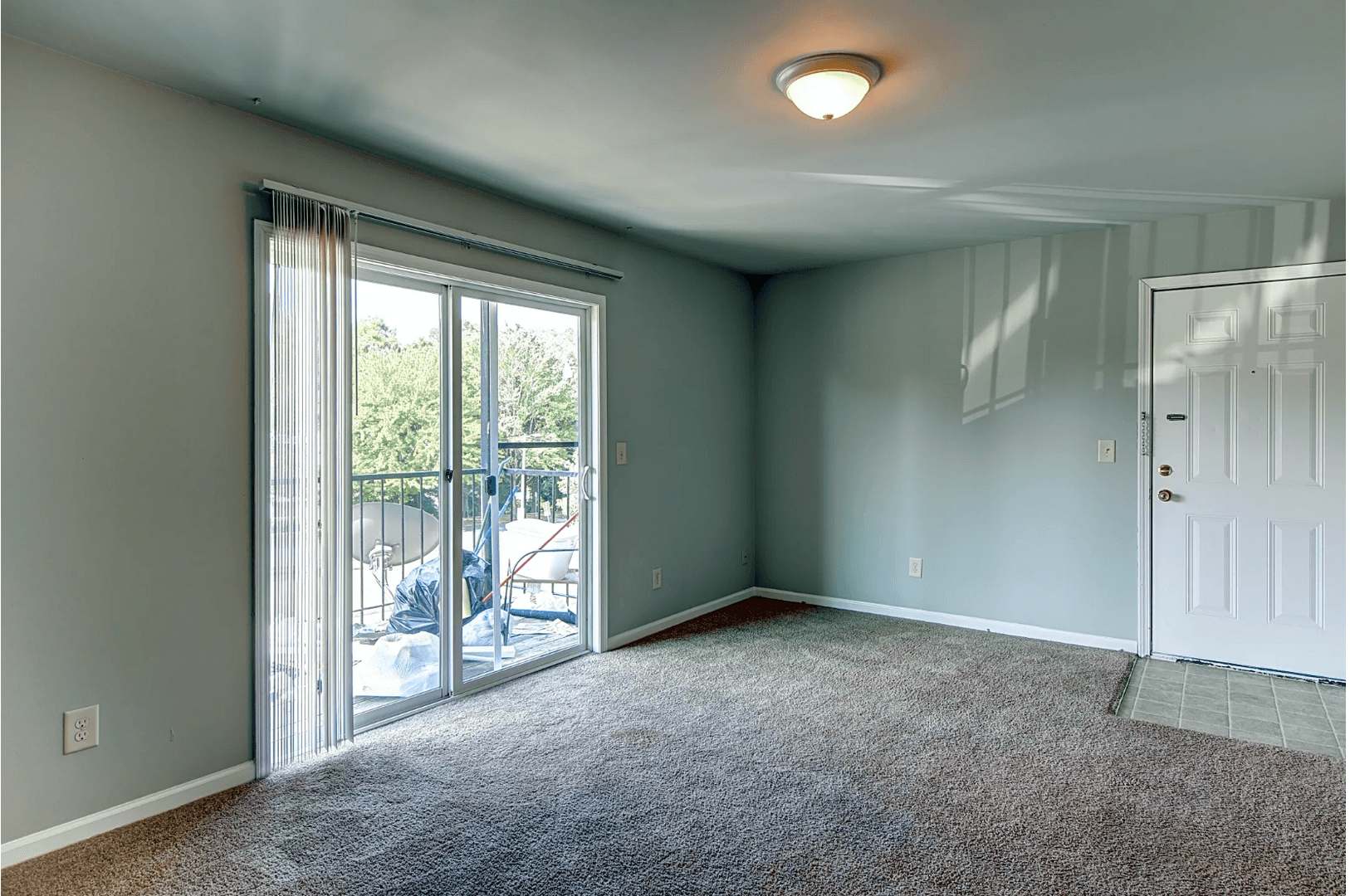 Charlotte Apartment: 825 Farmhurst Dr