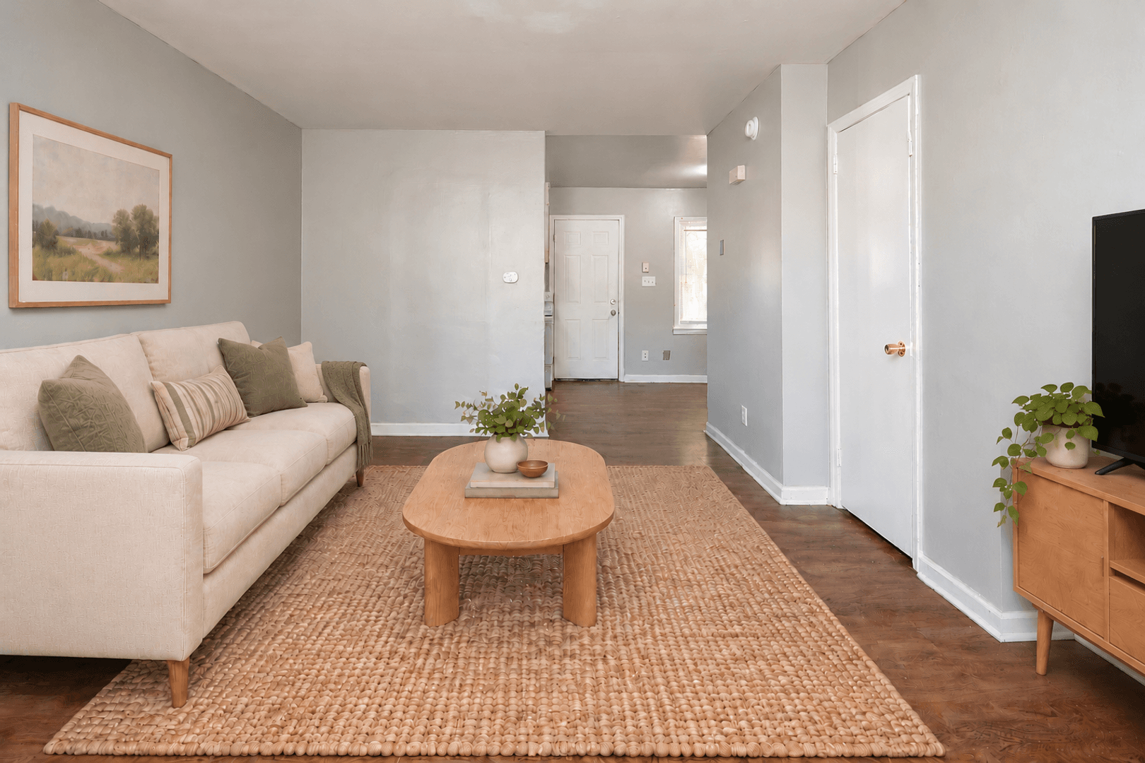 Charlotte Apartment: 3624 Hashem Dr.
