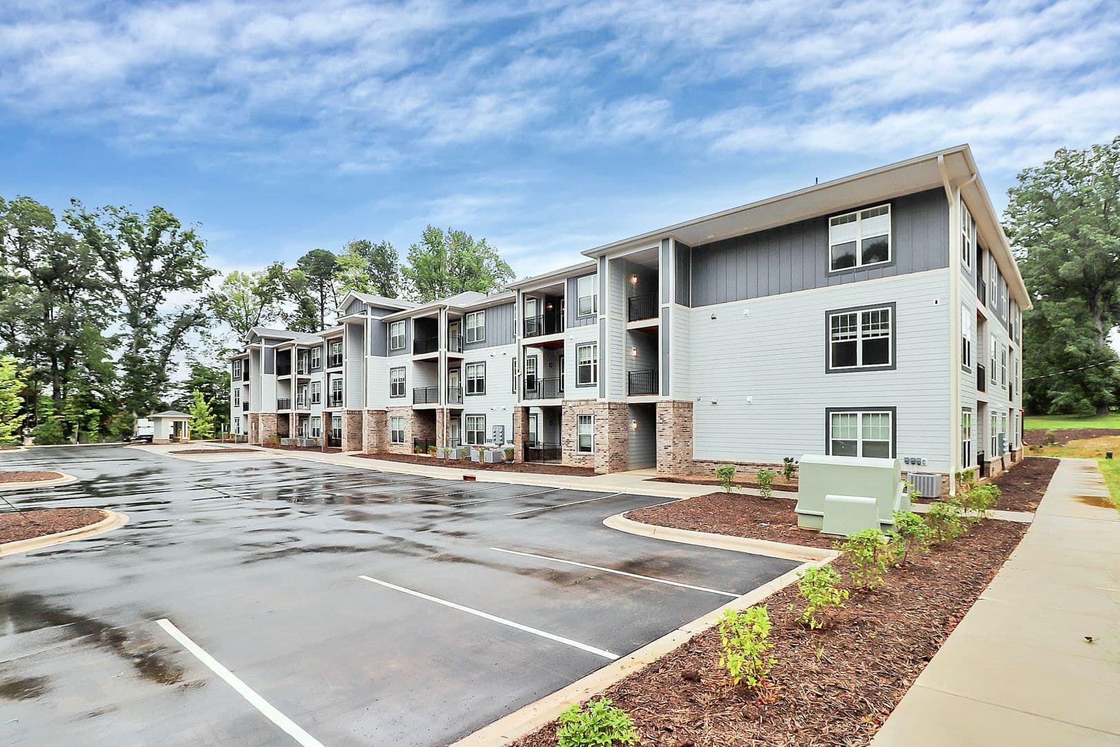 Charlotte Apartment: 520 Tom Hunter Road