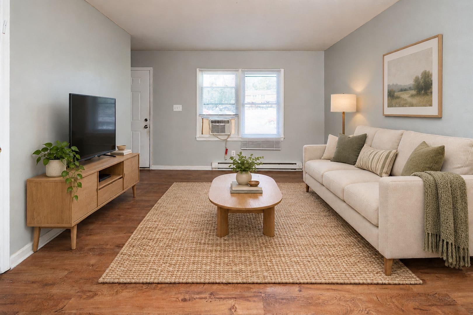 Charlotte Apartment: 3624 Hashem Dr.