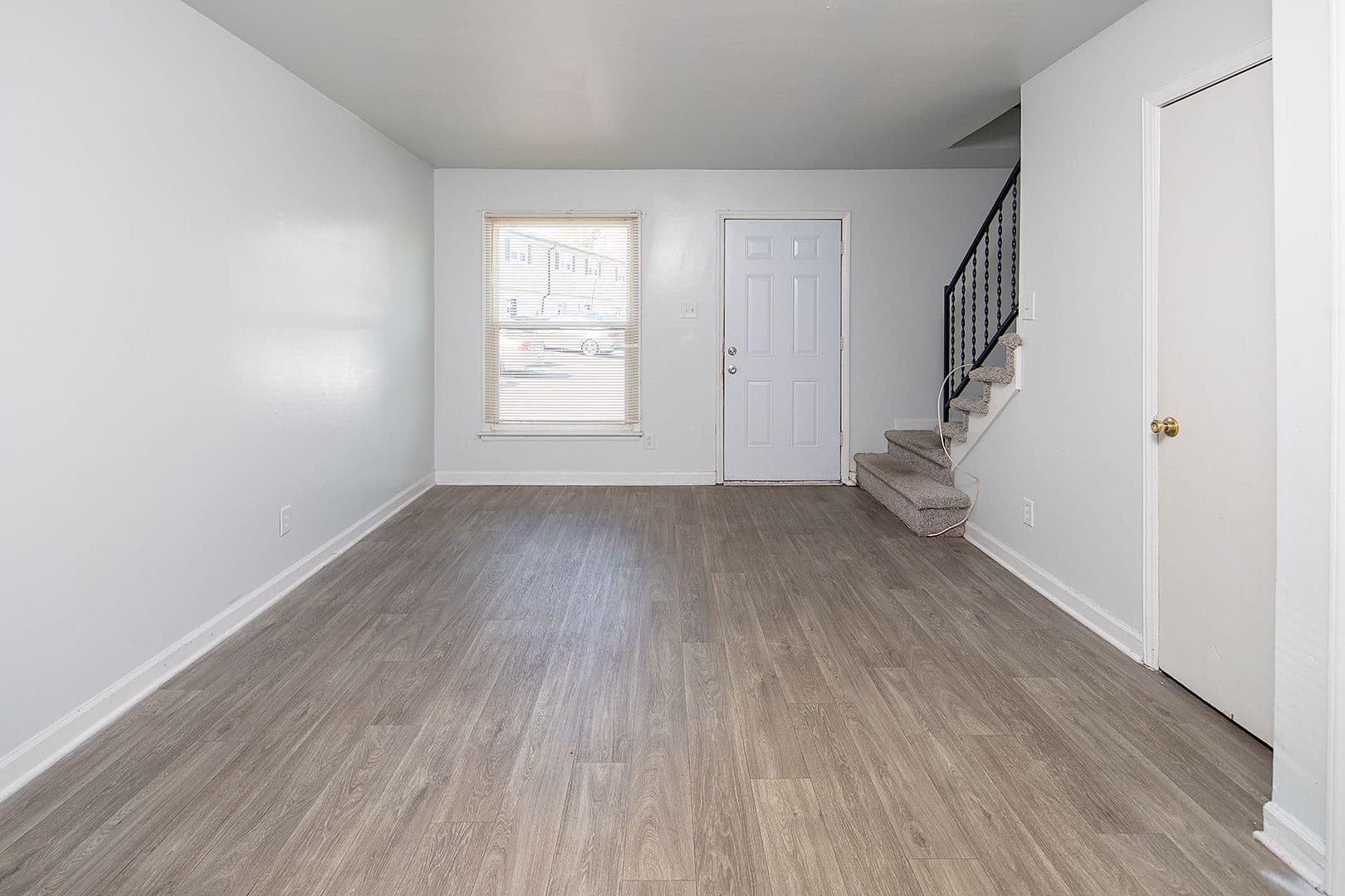 Mt Holly Apartment: 210 E Catawba Avenue