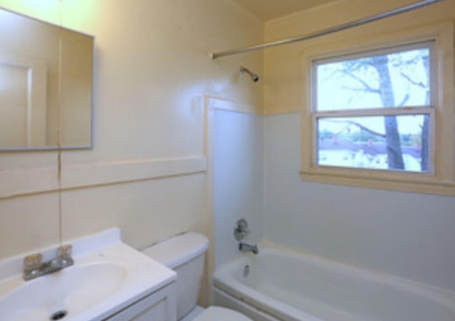 Winston-Salem Apartment: 301 Walkertown Ave