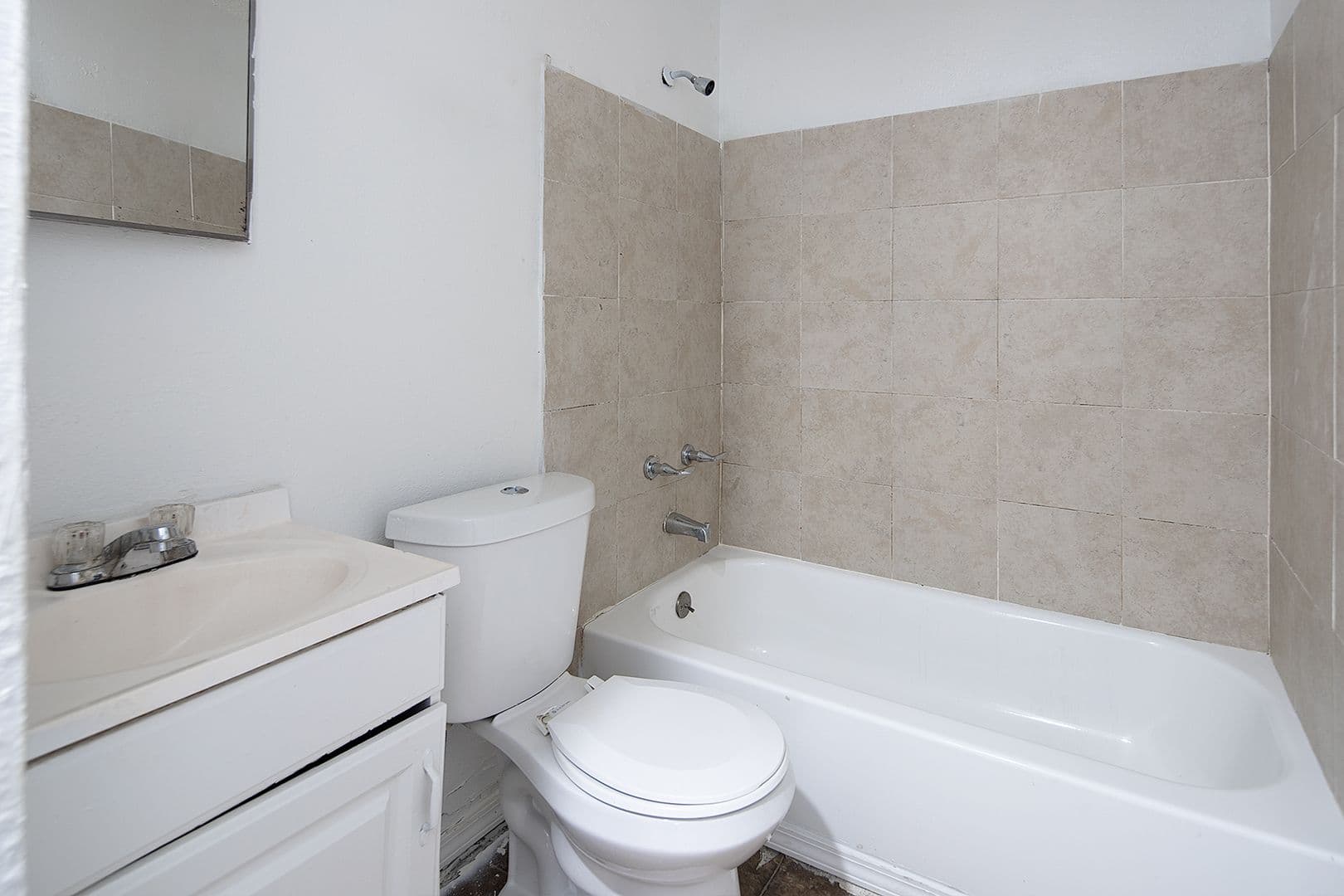 Gastonia Apartment: 2611 Crescent Lane