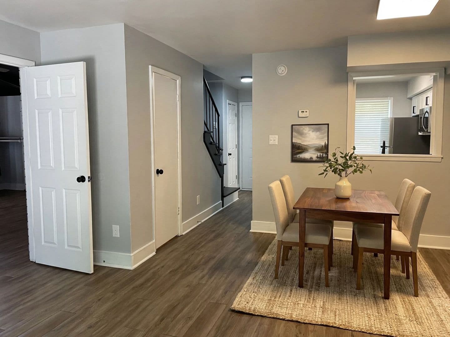 Charlotte Apartment: 1307 Springmont Ln