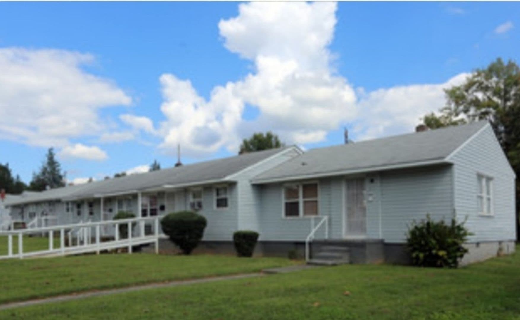 Winston-Salem Apartment: 301 Walkertown Ave