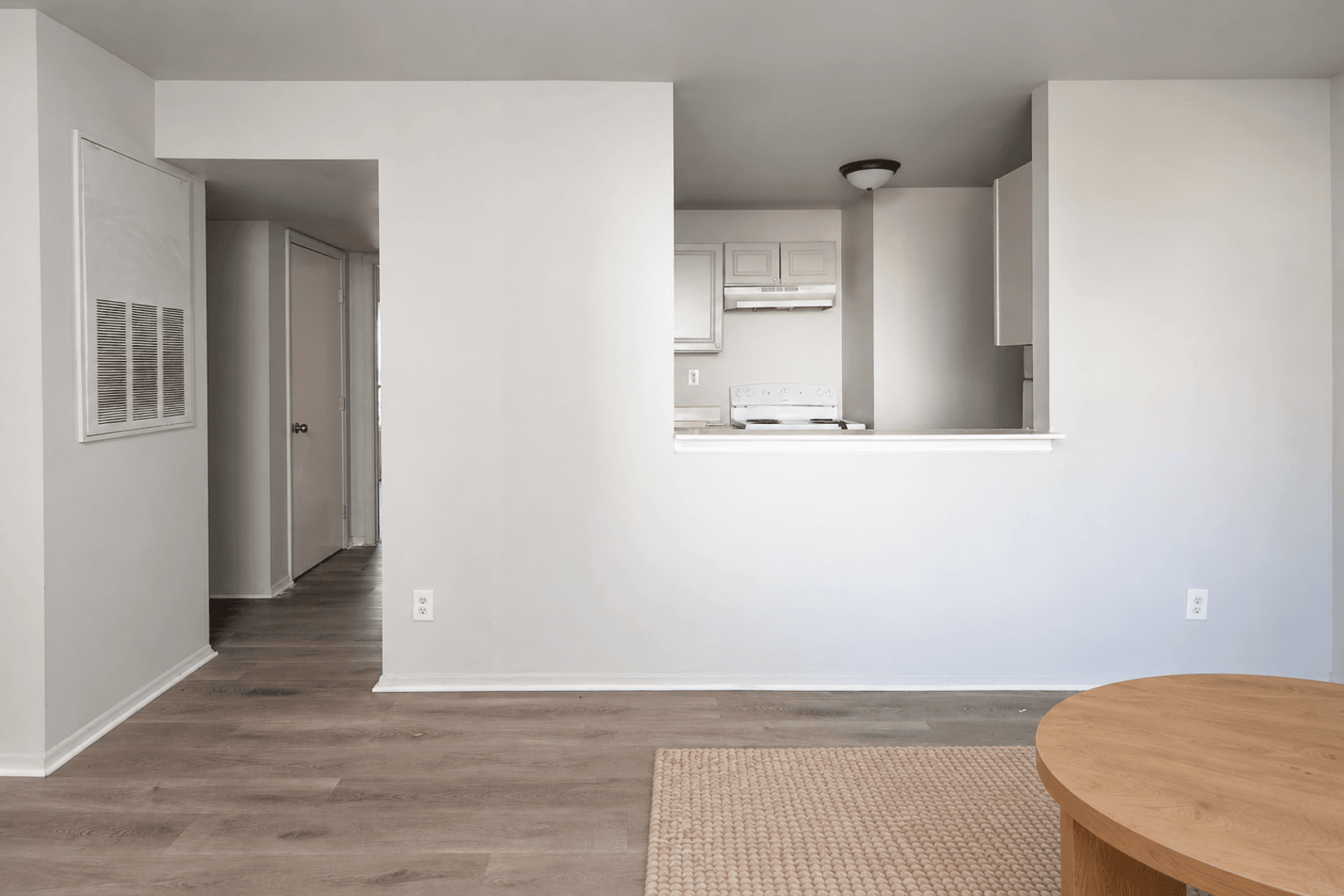 Charlotte Apartment: 1234 Saratoga Dr