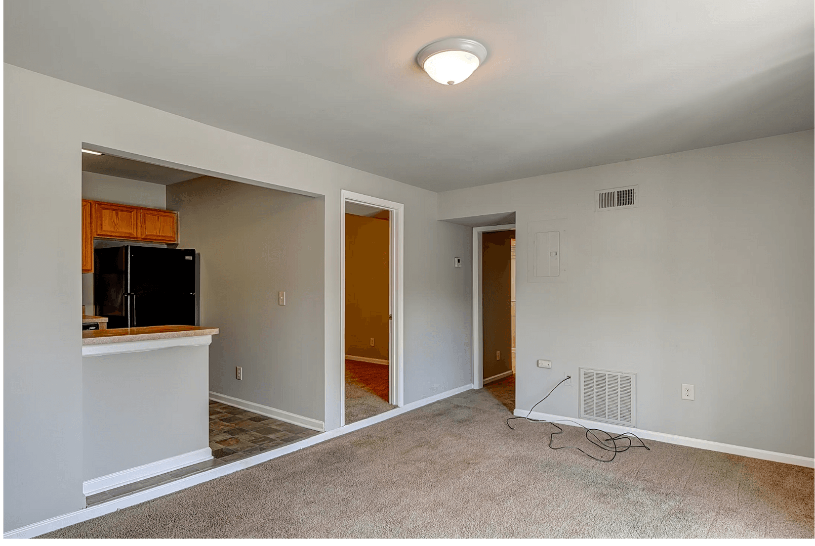 Charlotte Apartment: 825 Farmhurst Dr