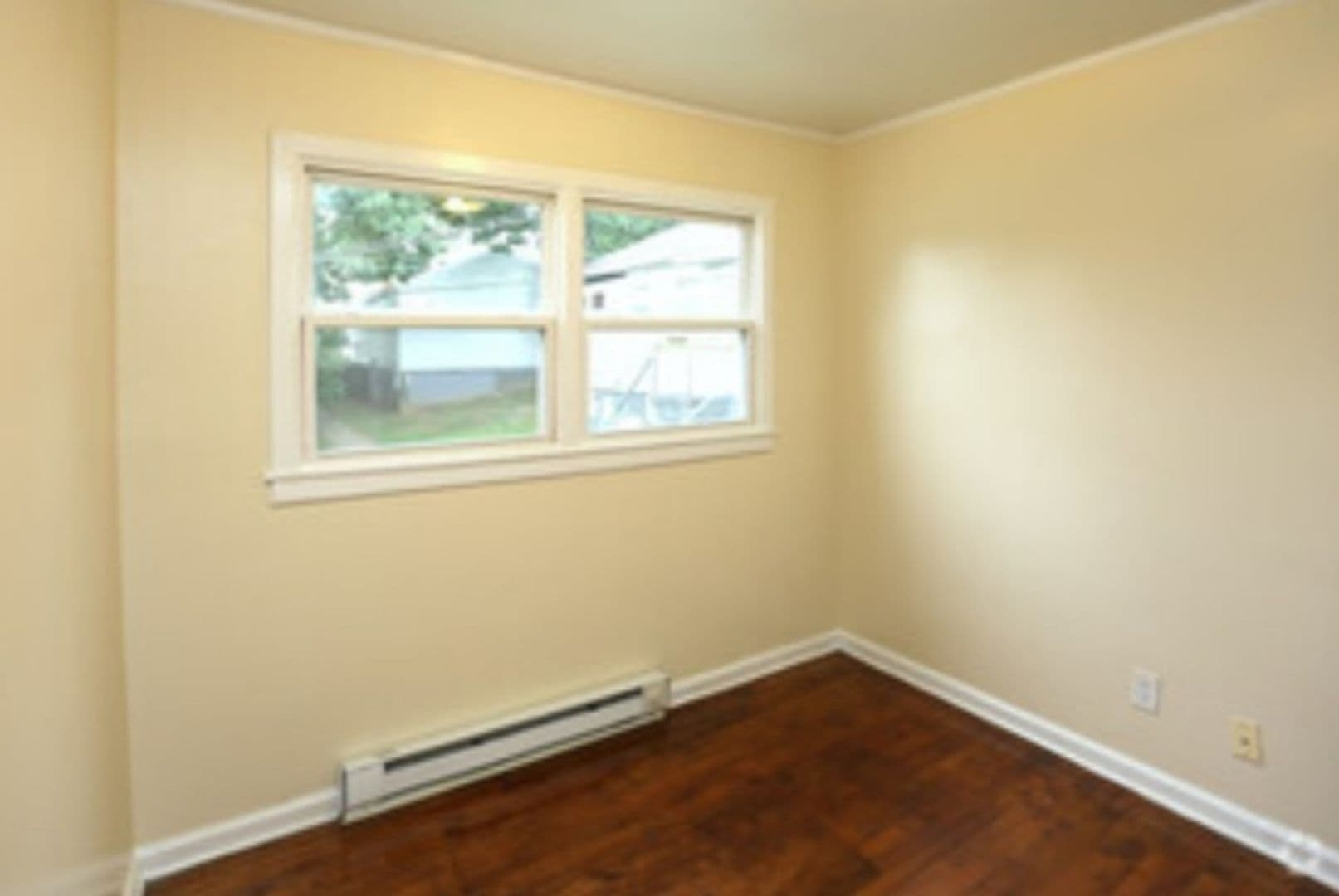 Winston-Salem Apartment: 301 Walkertown Ave