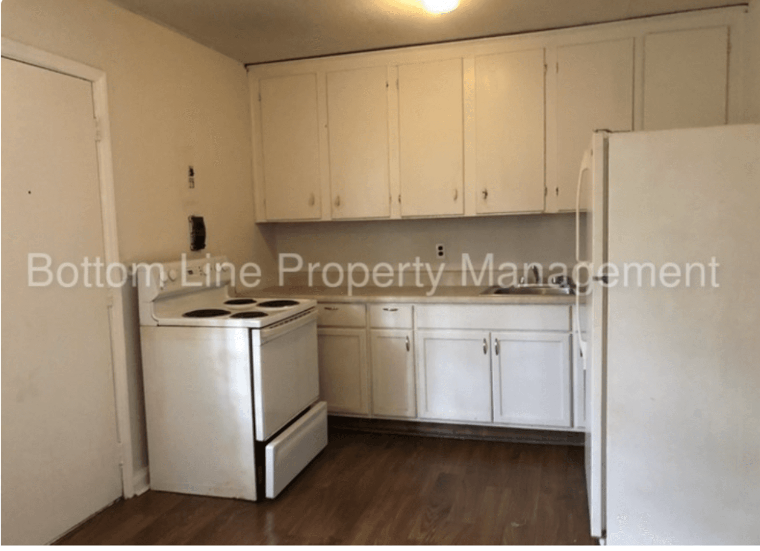 Charlotte Apartment: 3235 Ross Ave