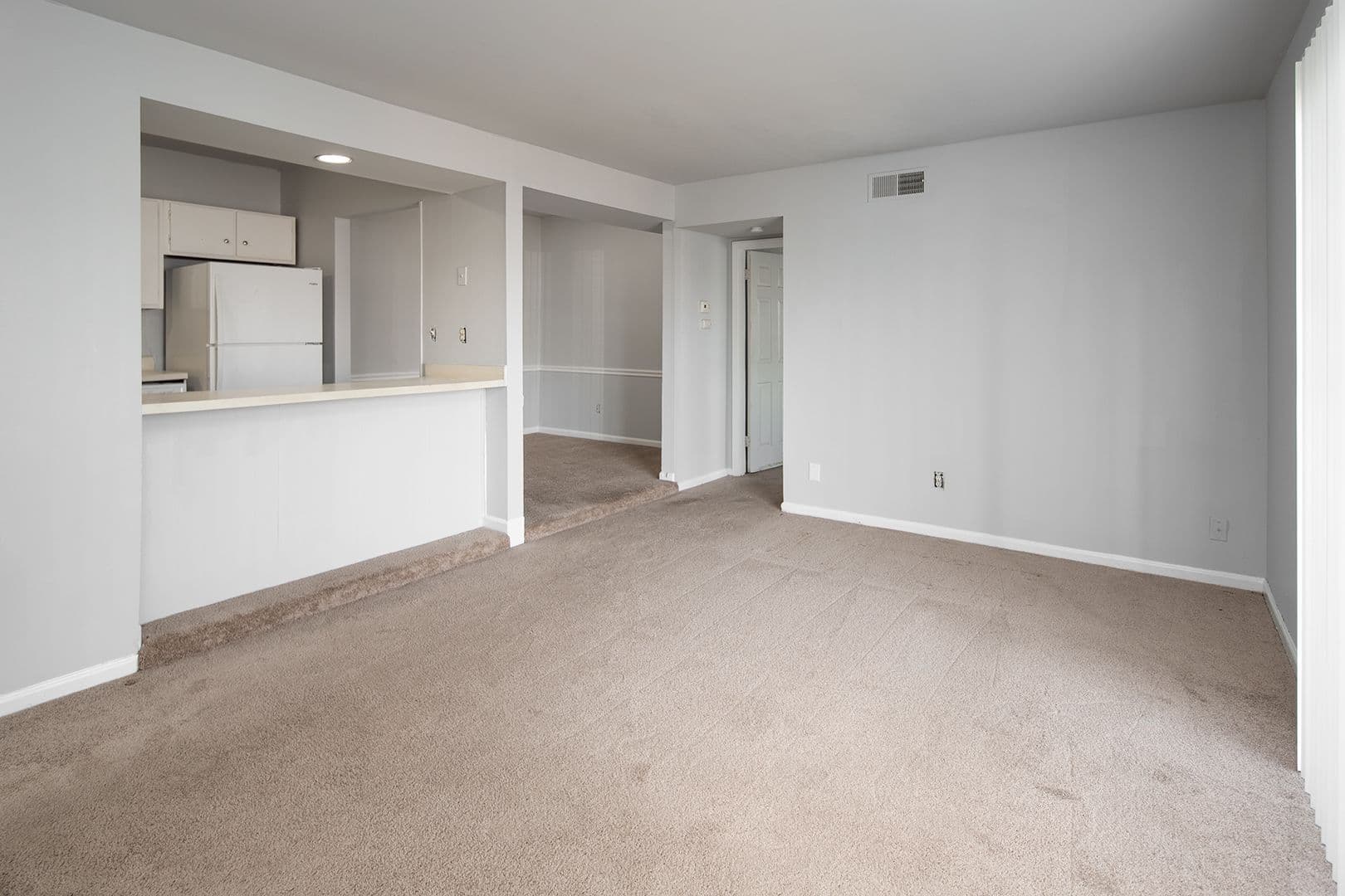 Charlotte Apartment: 825 Farmhurst Dr