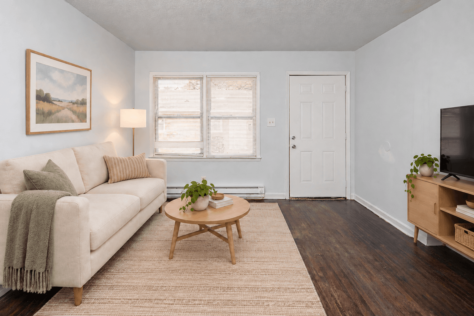 Charlotte Apartment: 3115 GIRARD CT