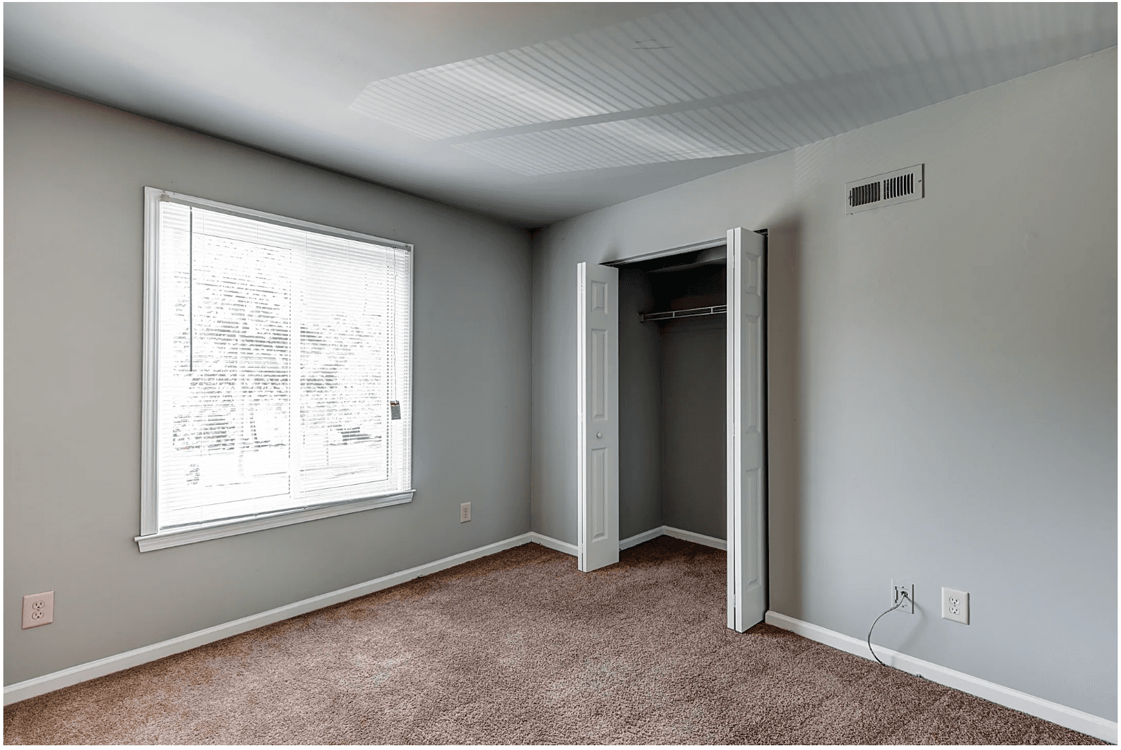 Charlotte Apartment: 825 Farmhurst Dr