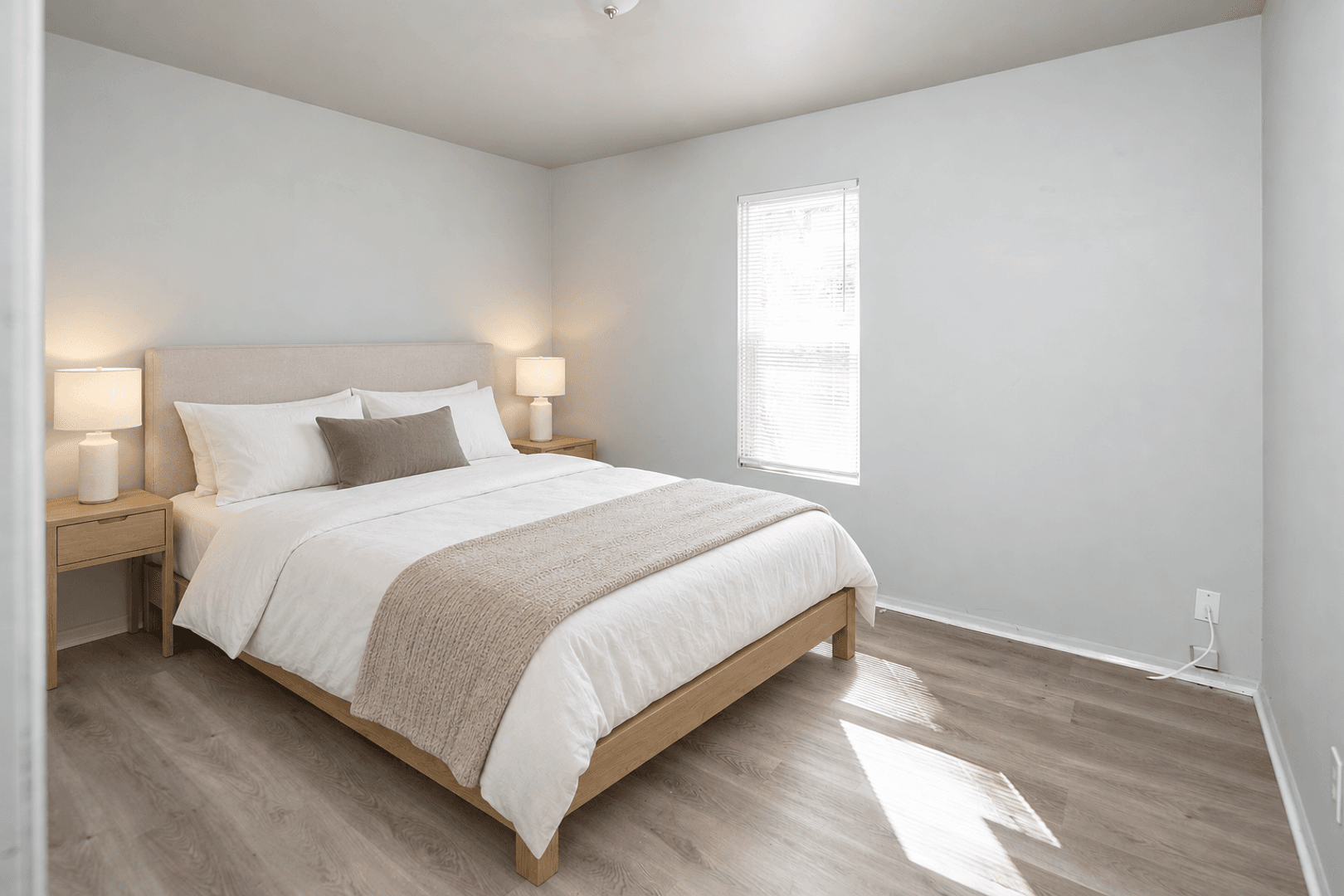 Charlotte Apartment: 1234 Saratoga Dr