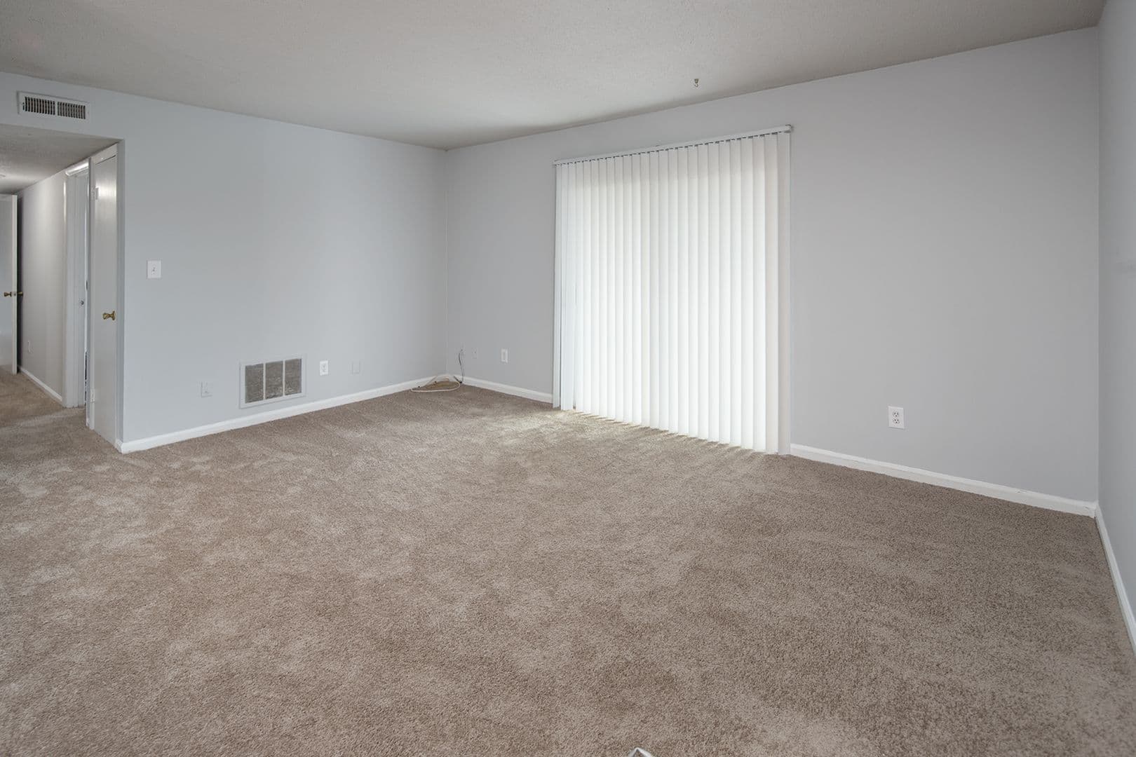 Charlotte Apartment: 825 Farmhurst Dr