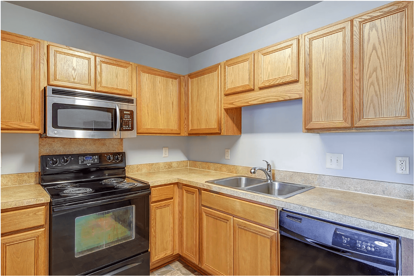 Charlotte Apartment: 825 Farmhurst Dr