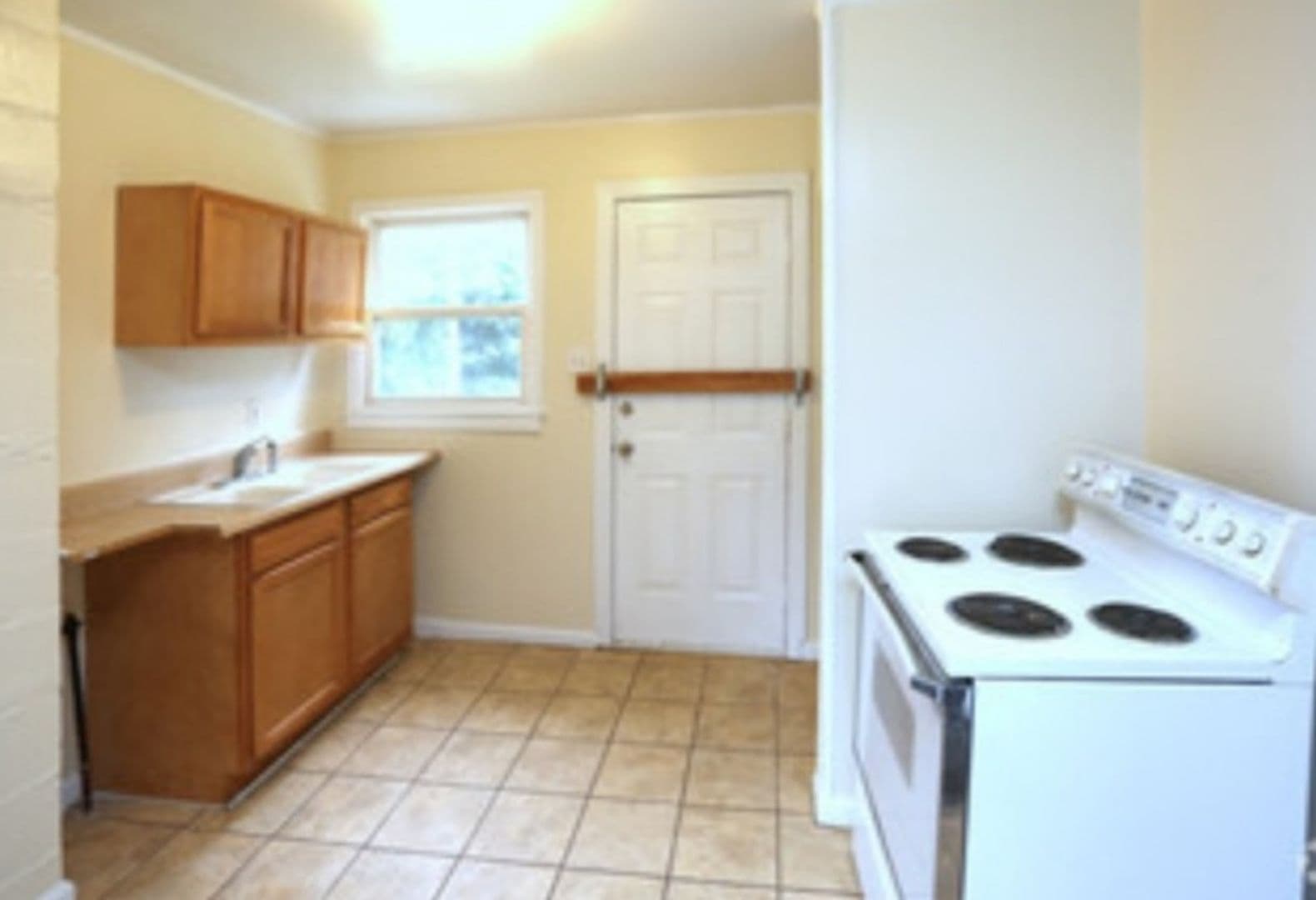 Winston-Salem Apartment: 301 Walkertown Ave