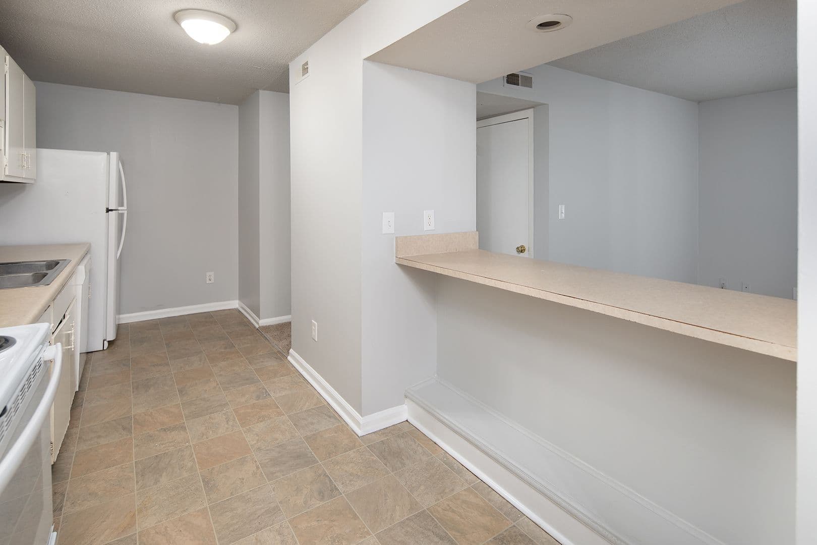 Charlotte Apartment: 825 Farmhurst Dr