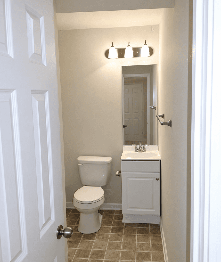 Winston-Salem Apartment: 1626 N Chestnut St