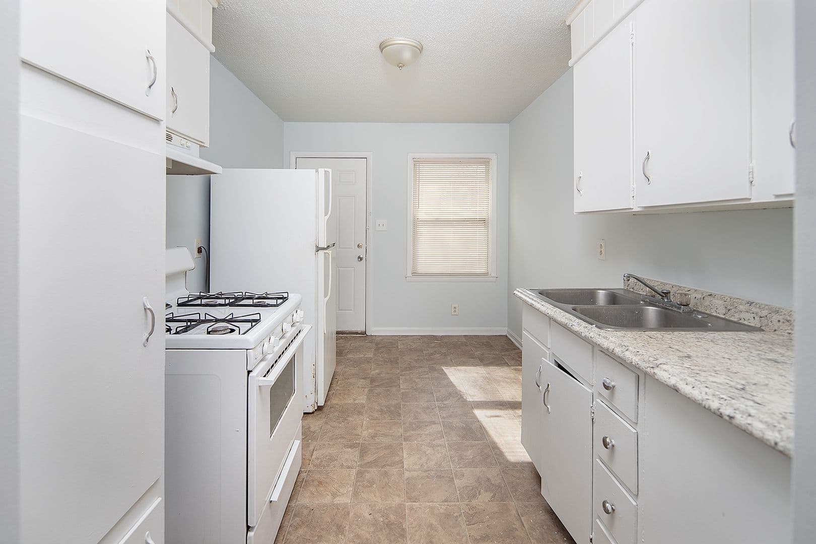 Charlotte Apartment: 3115 GIRARD CT