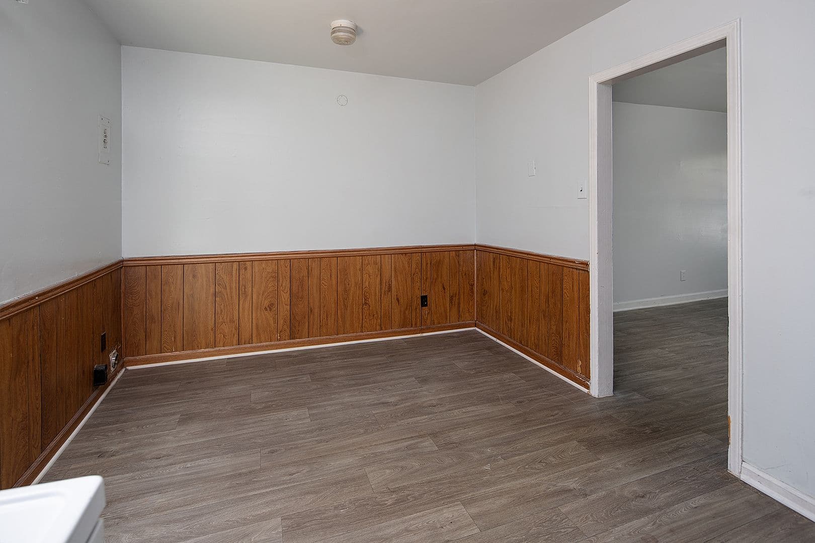 Mt Holly Apartment: 210 E Catawba Avenue