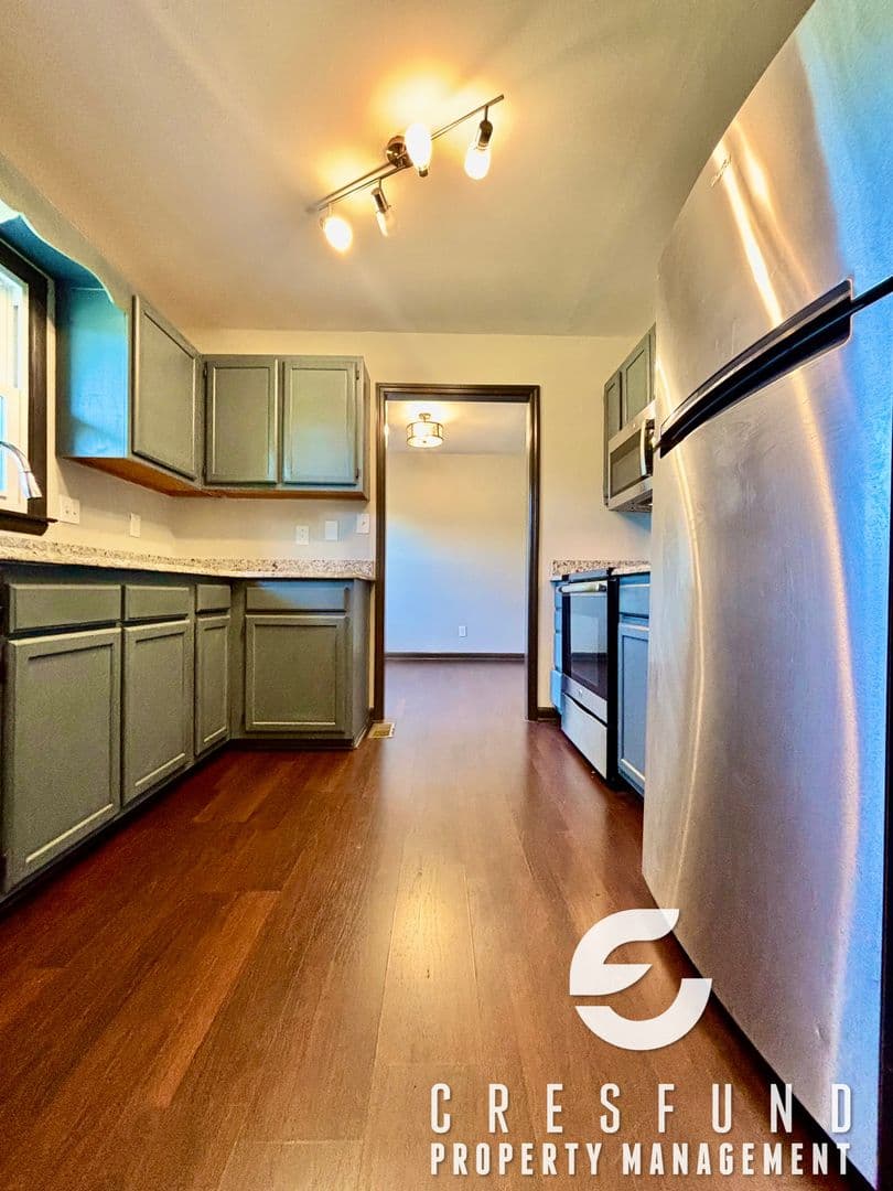 Fayetteville House: 6727 Vaughn Road