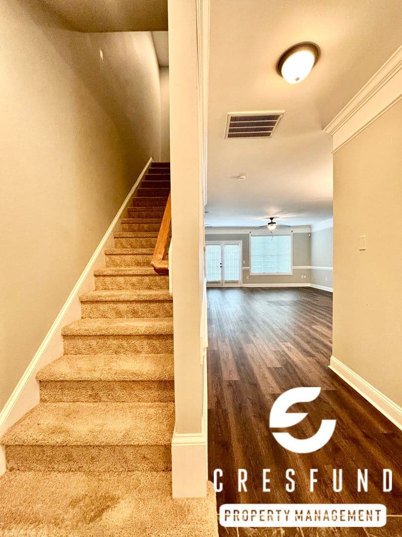 Fayetteville Townhome: 429 Georgetown Circle