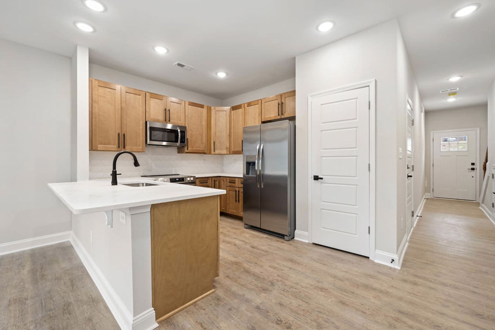 Fayetteville House: 3374 Starboard Way