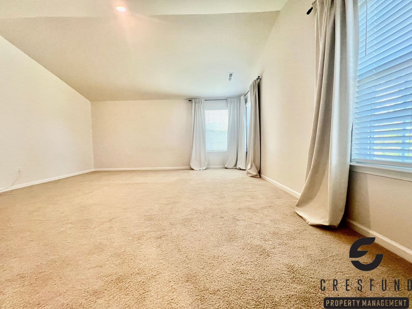 Fayetteville House: 2134 Clydesmill Road