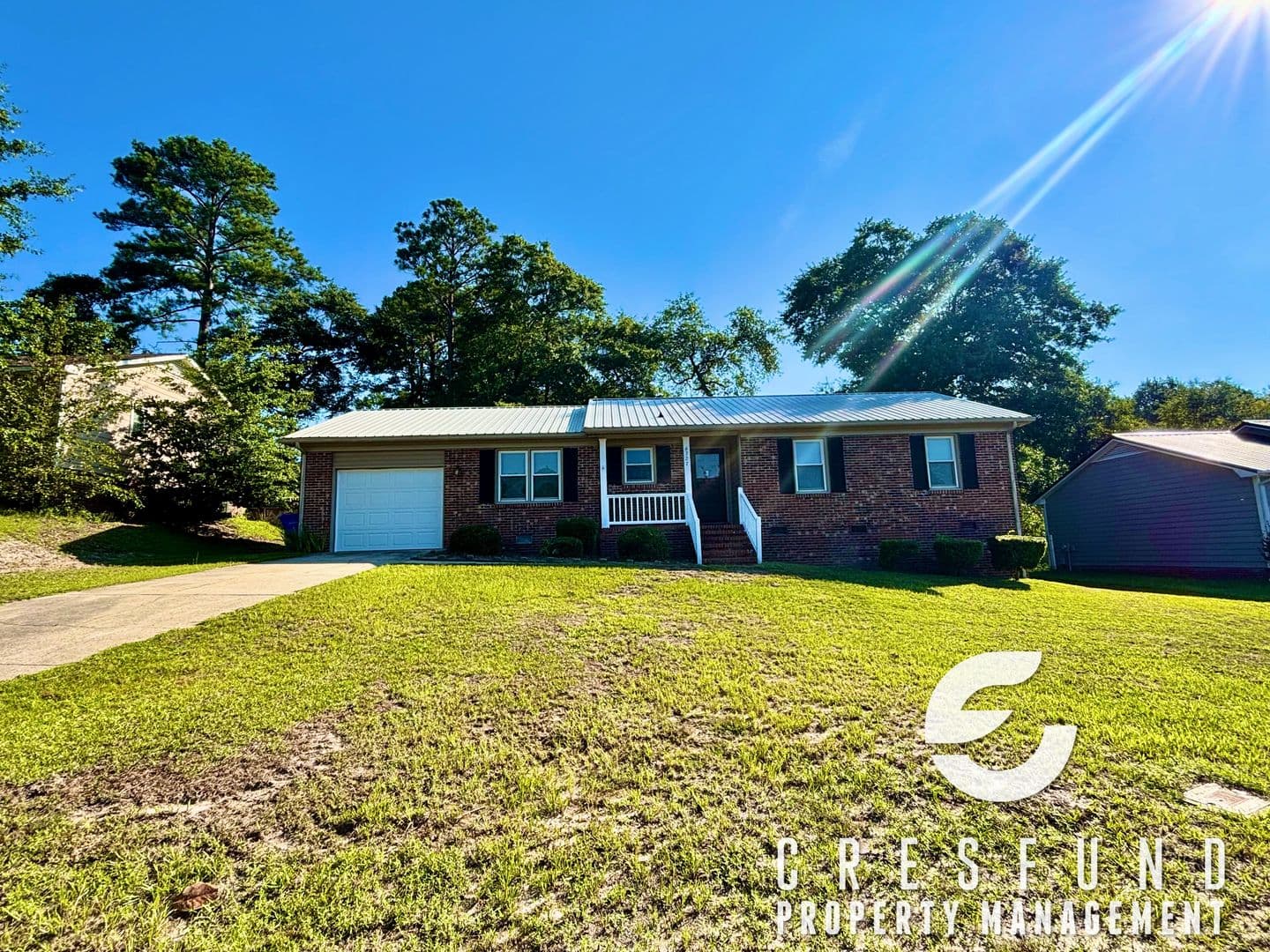 Fayetteville House: 6727 Vaughn Road