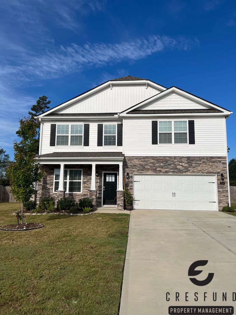 Fayetteville House: 2134 Clydesmill Road