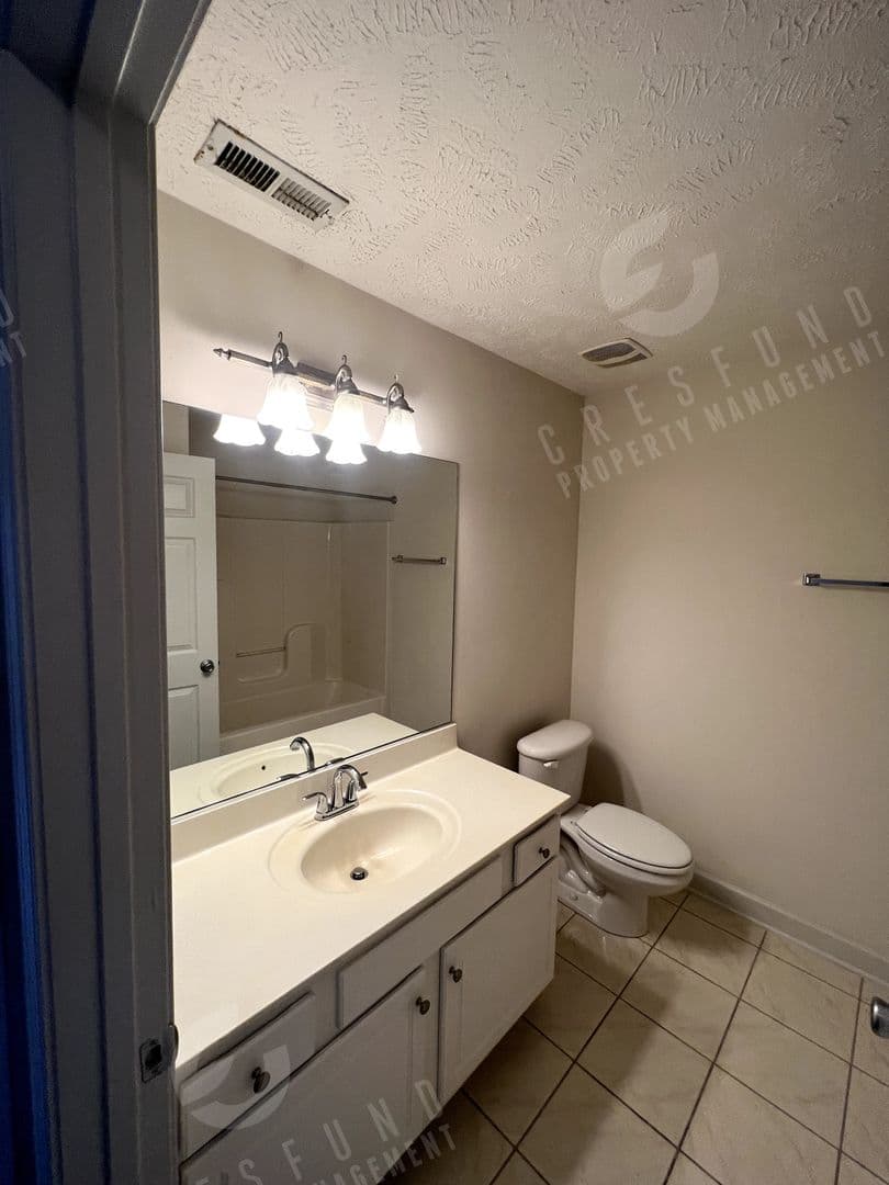 Fayetteville Condo: 1811 Balmoral Drive #202