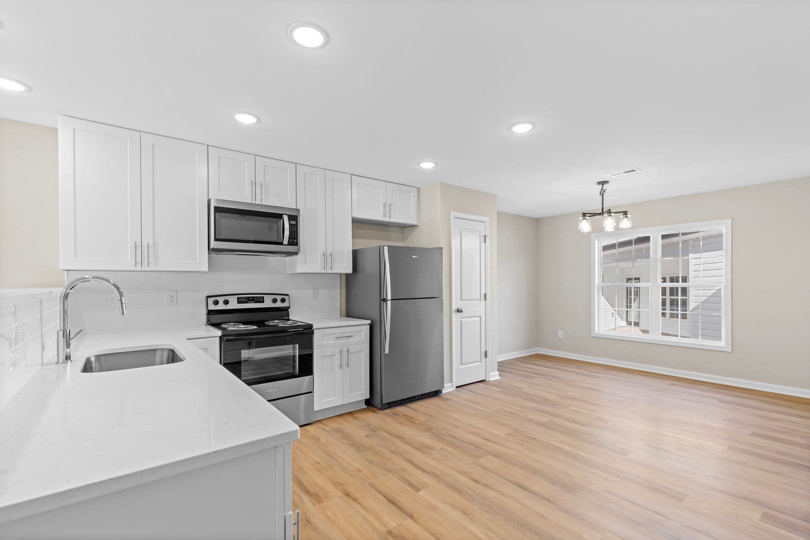 Spring Lake House: 144 Chapel Hill Road