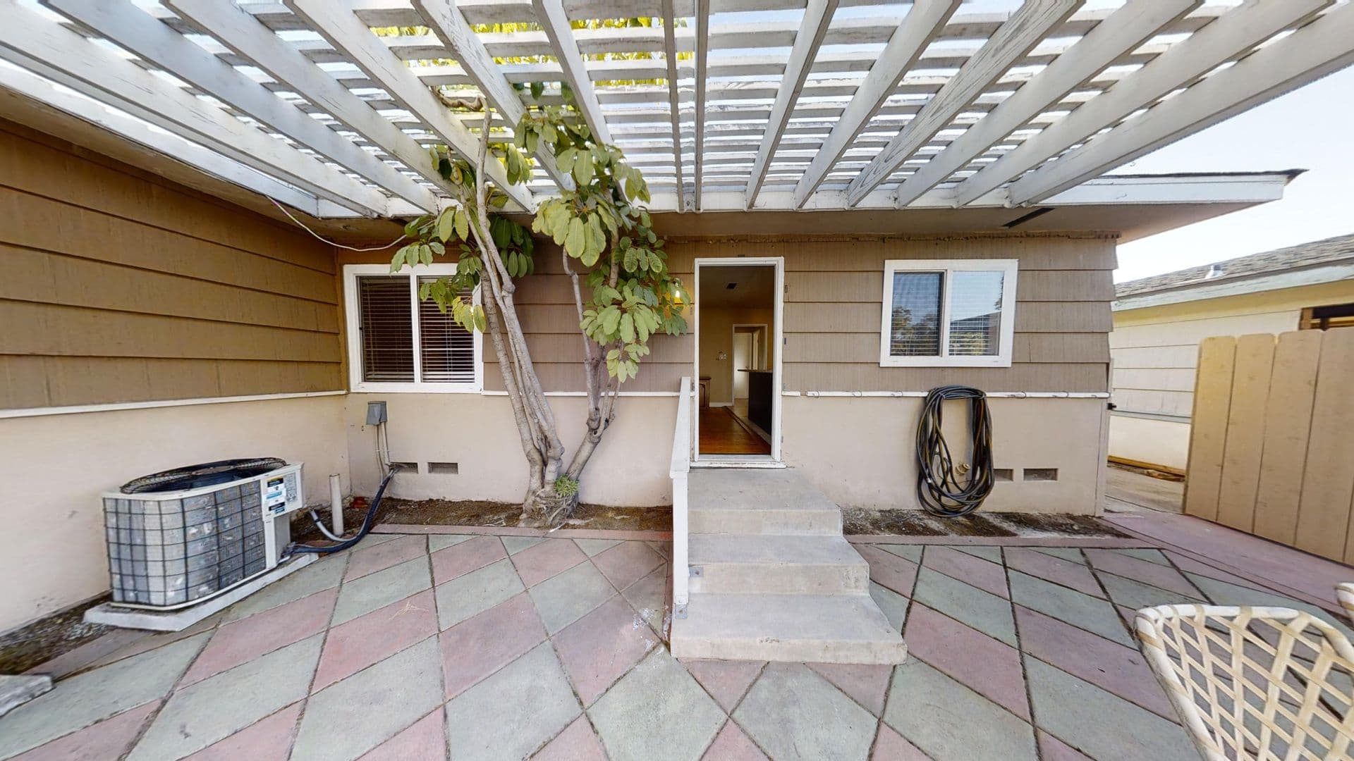 San Diego House: 5339 W Falls View Dr