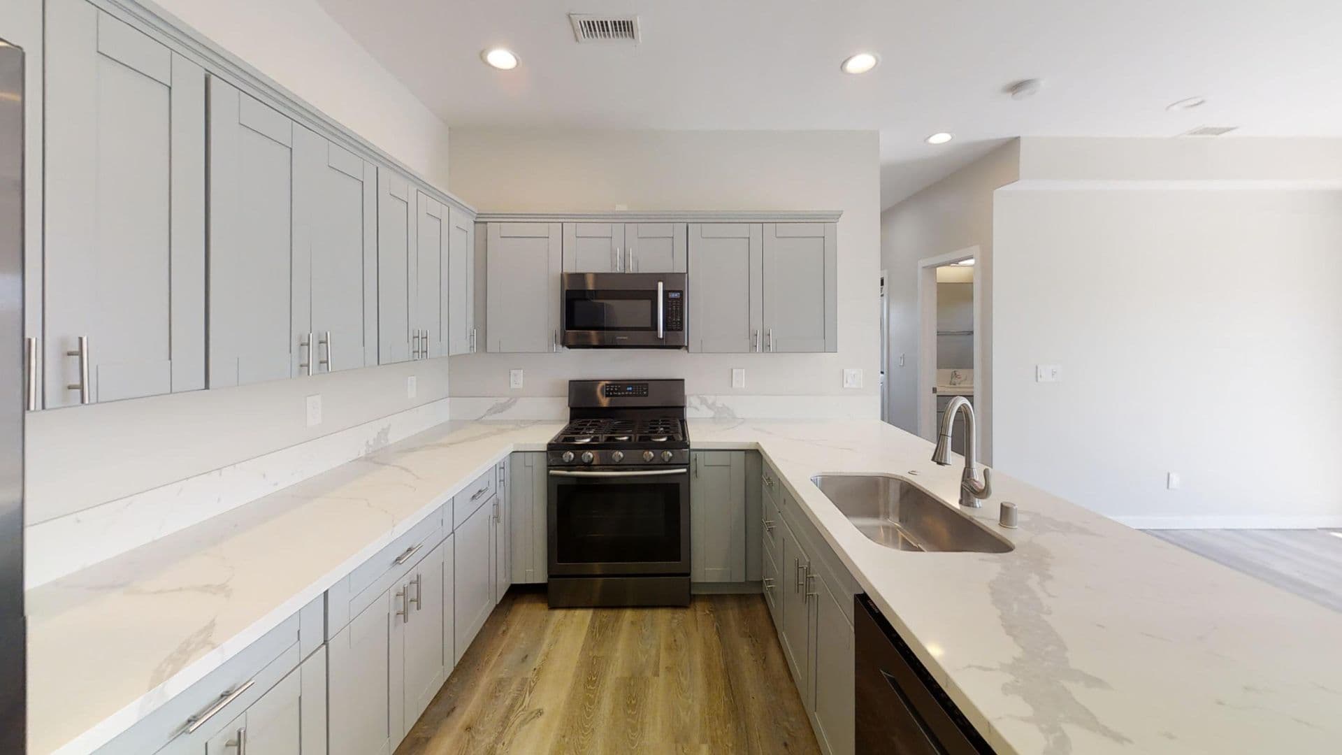 San Diego House: 5327 E Falls View