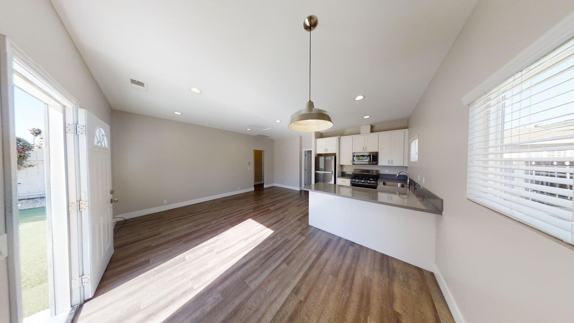 San Diego House: 5642 Dorothy Way