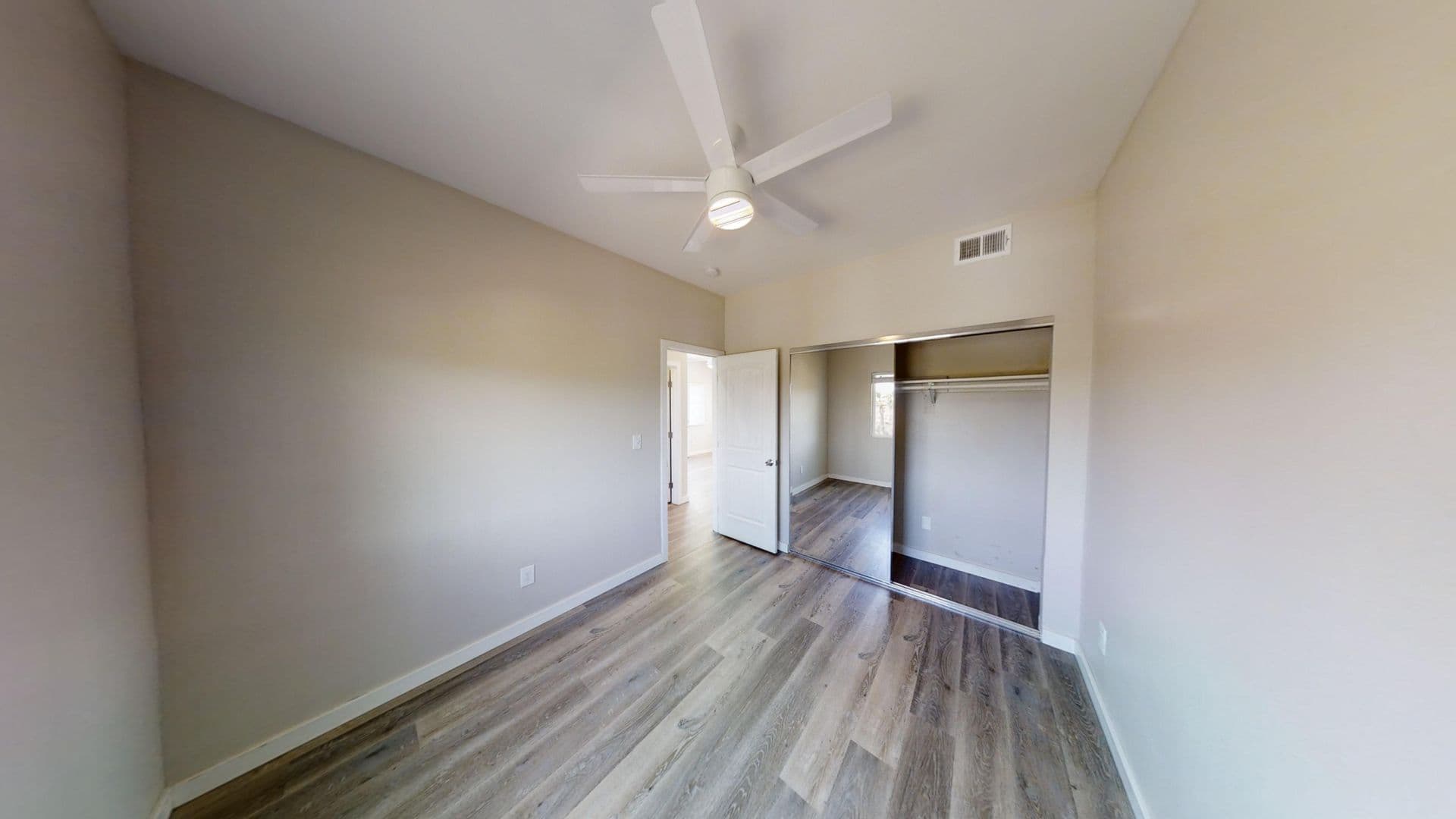 San Diego House: 5327 E Falls View
