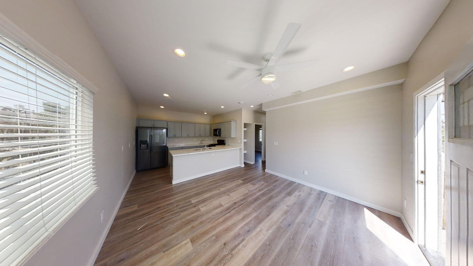 San Diego House: 5327 E Falls View
