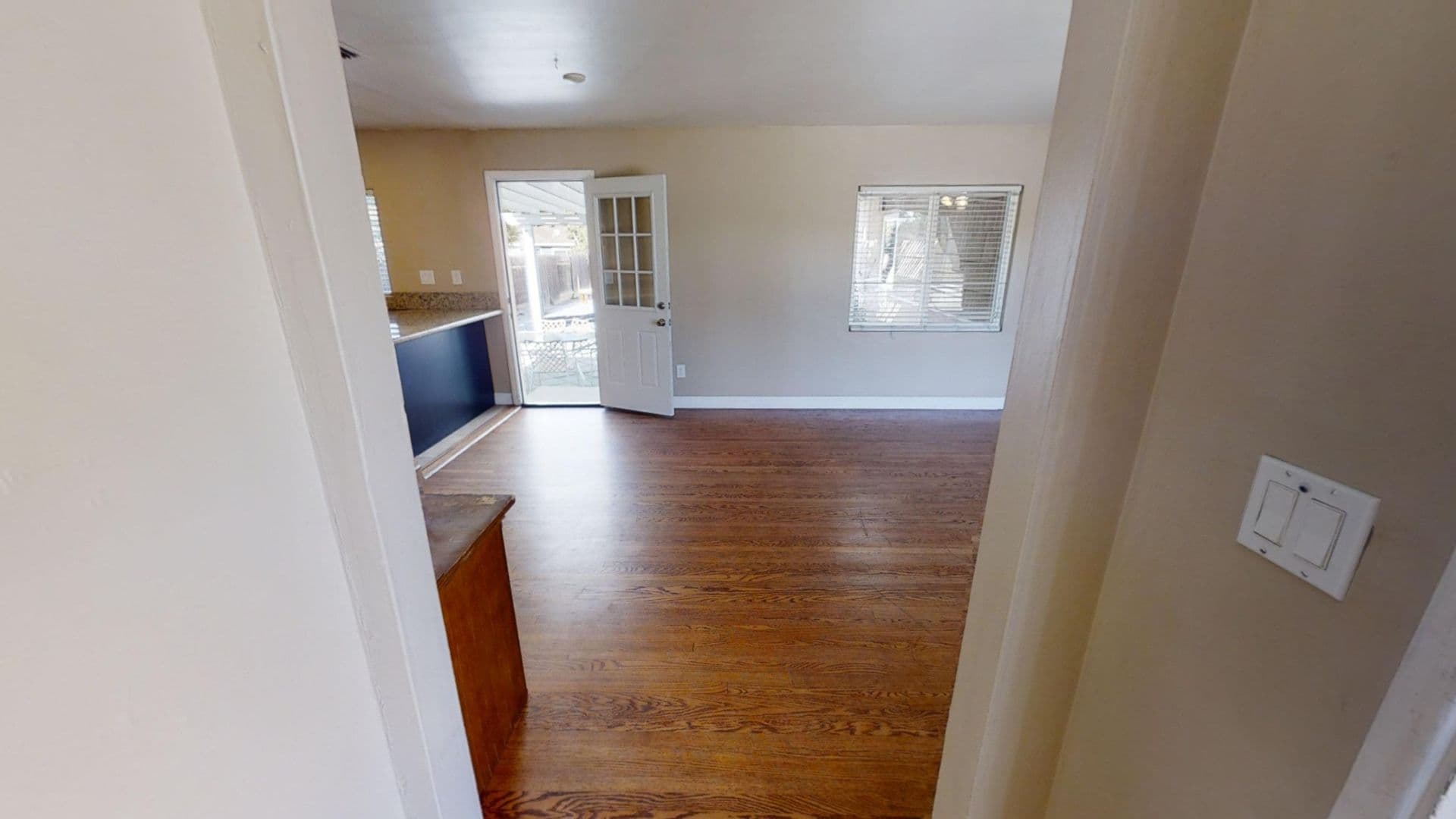 San Diego House: 5339 W Falls View Dr