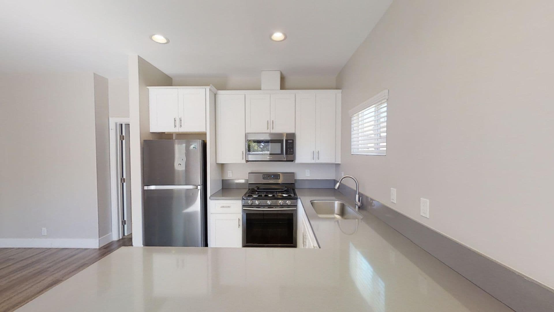 San Diego House: 5642 Dorothy Way