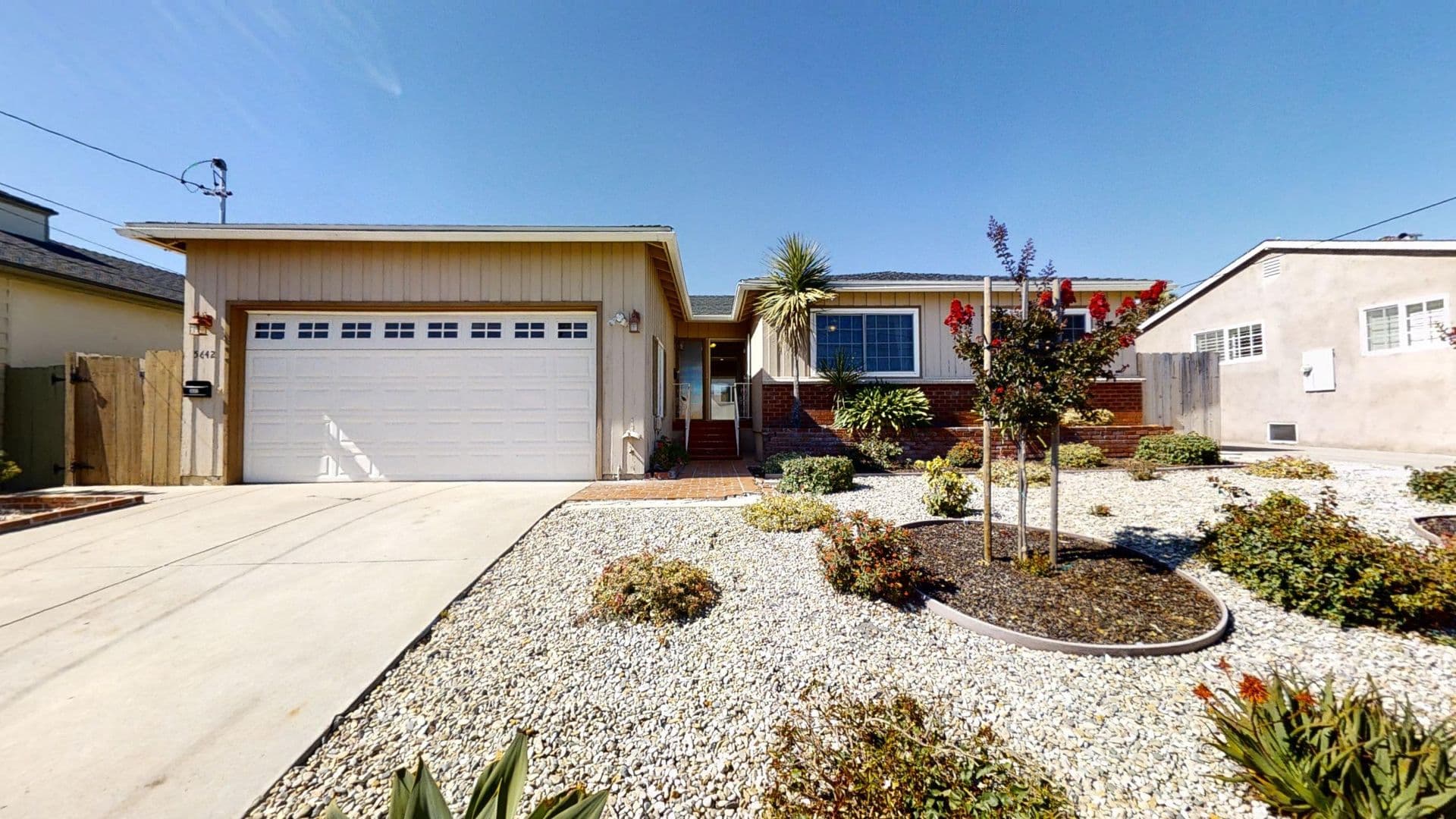 San Diego House: 5642 Dorothy Way