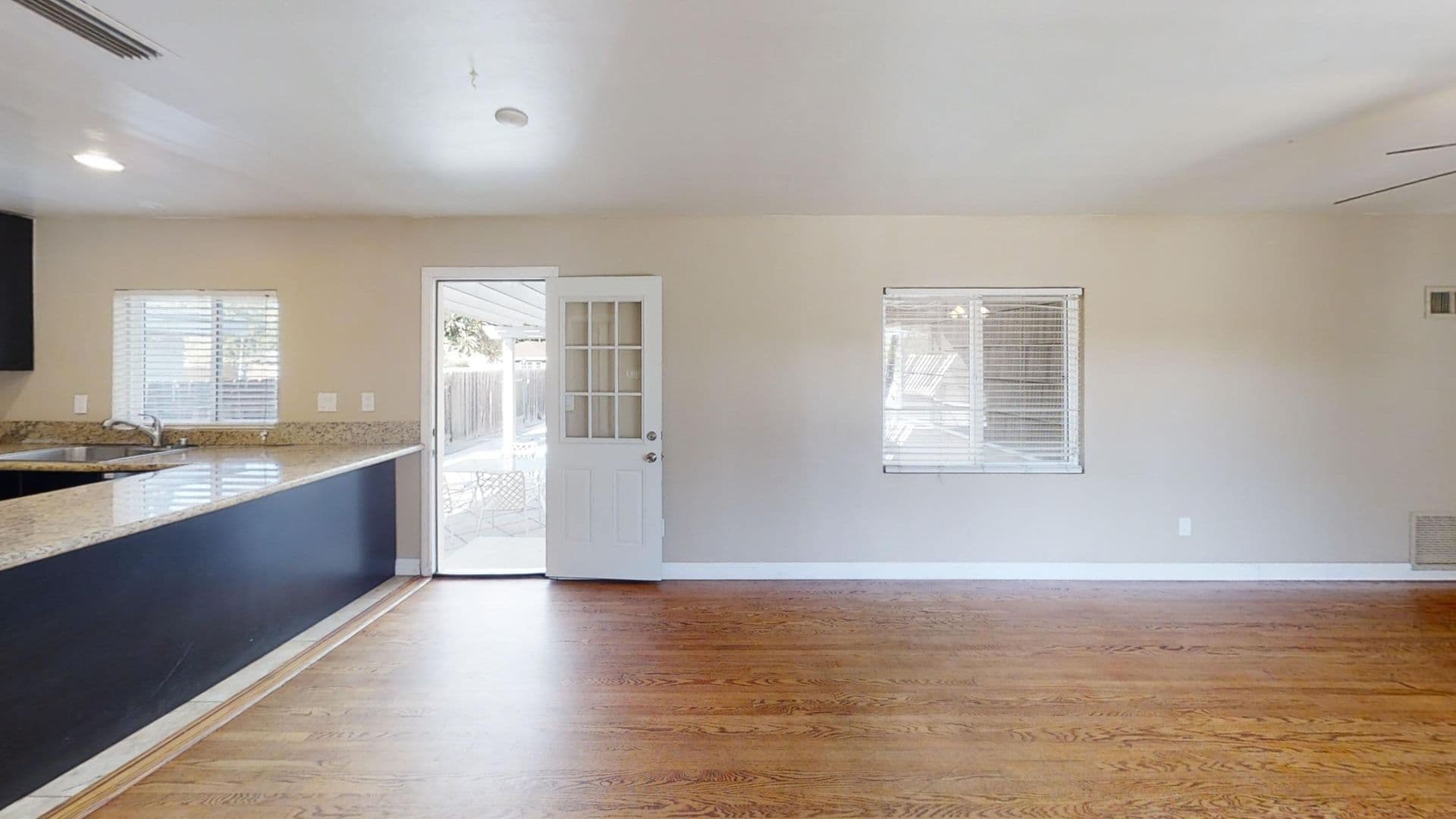 San Diego House: 5339 W Falls View Dr