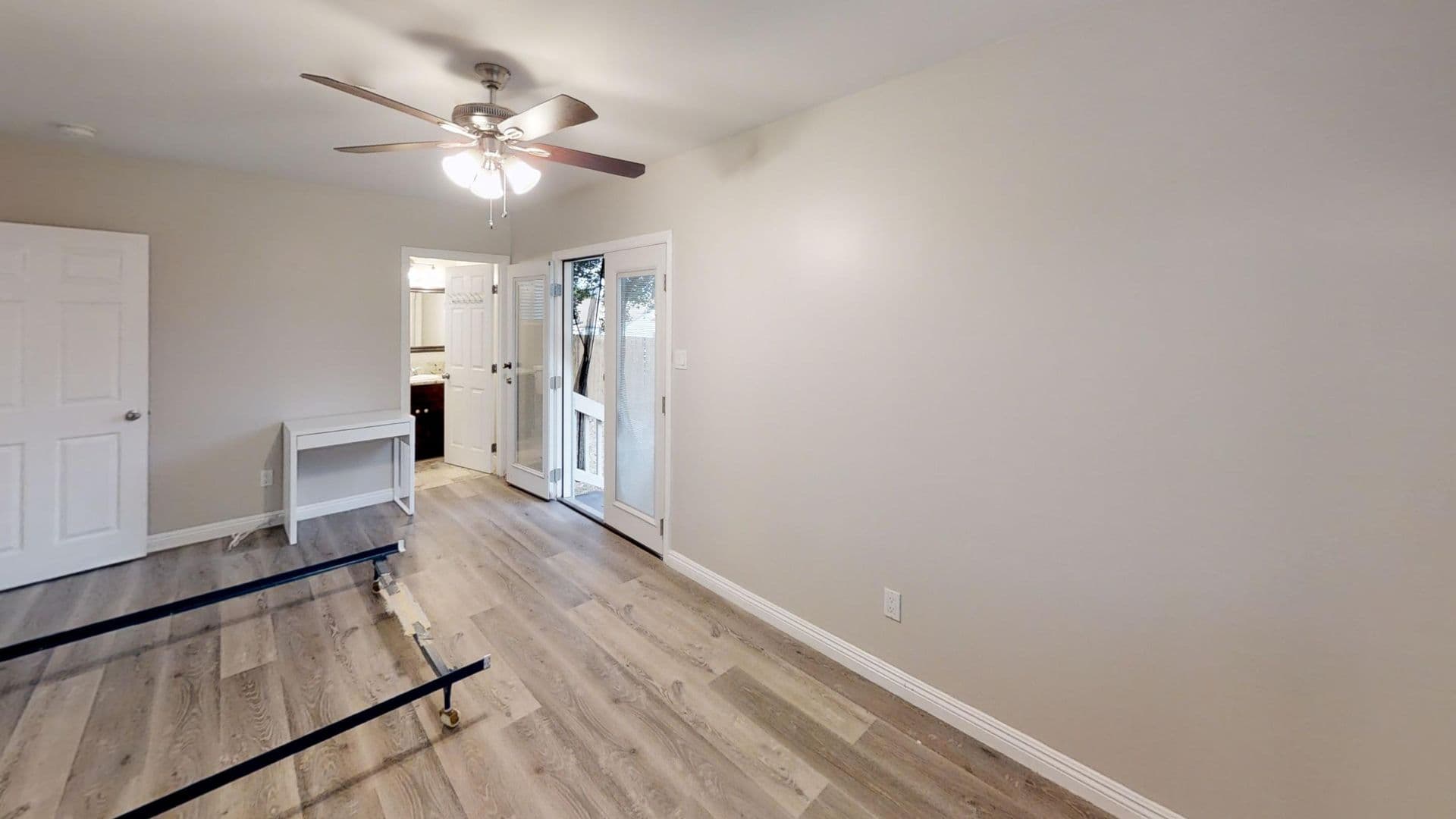 San Diego House: 4940 Rockford Dr
