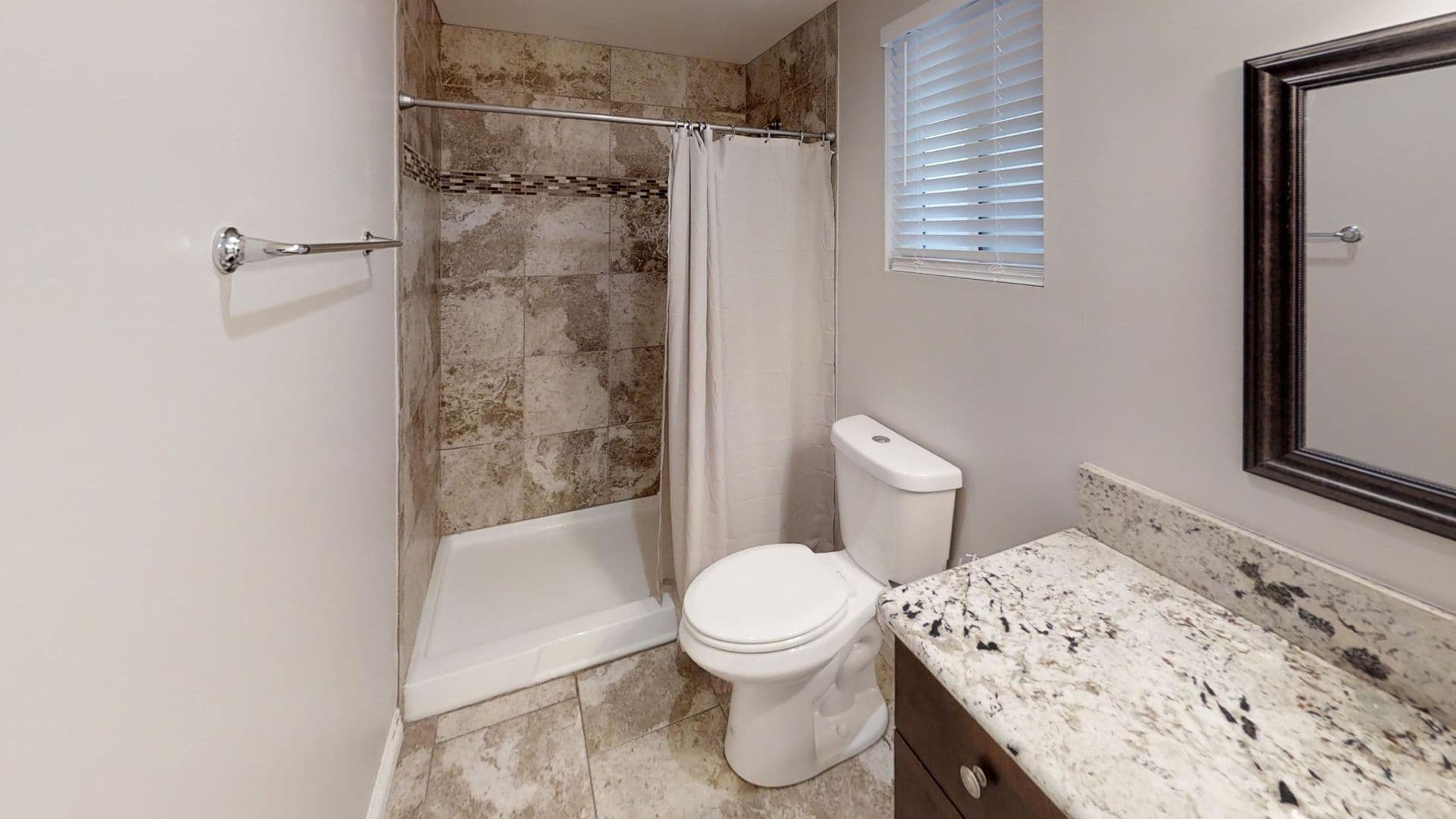 San Diego House: 4940 Rockford Dr
