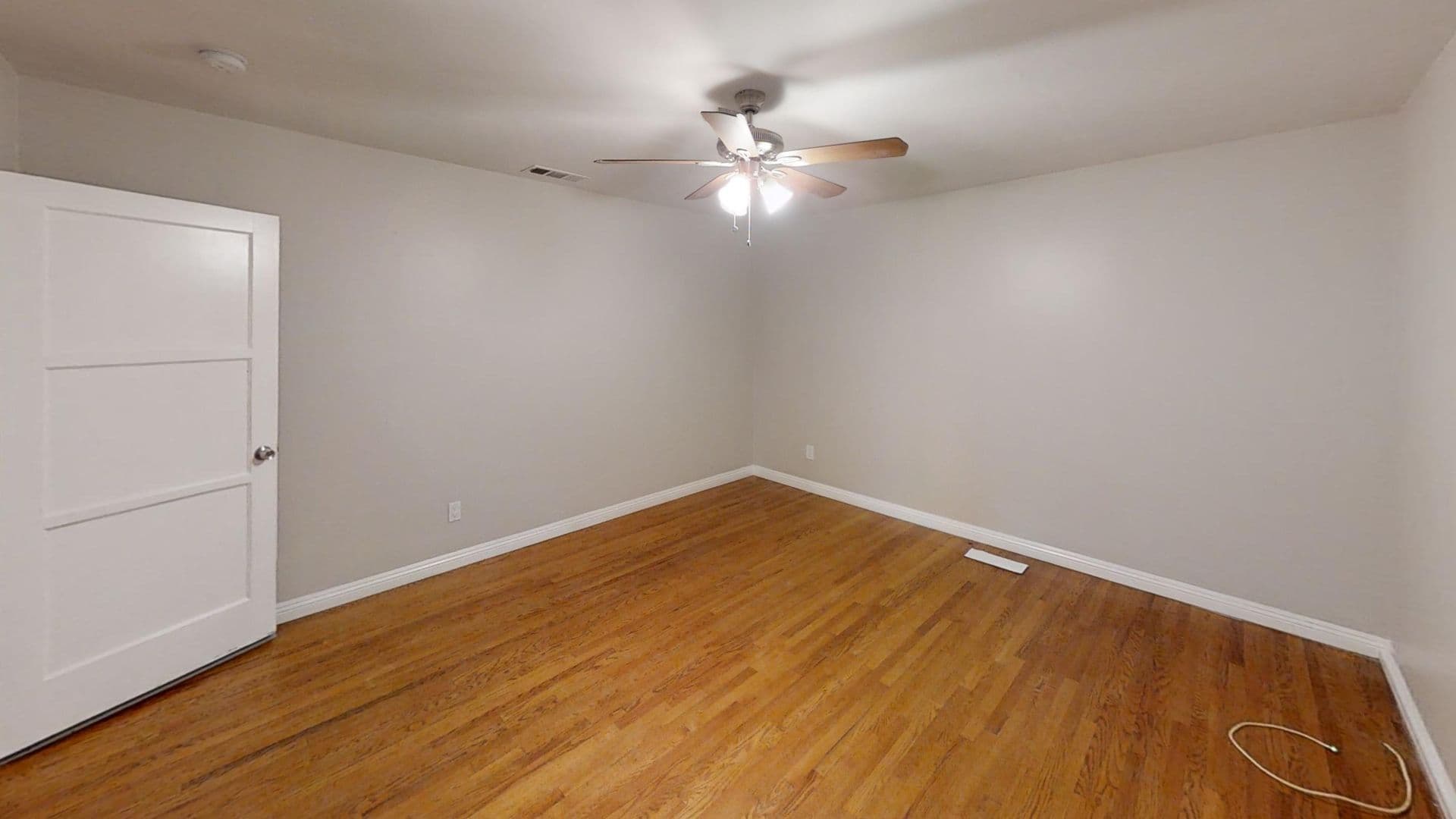 San Diego House: 4940 Rockford Dr