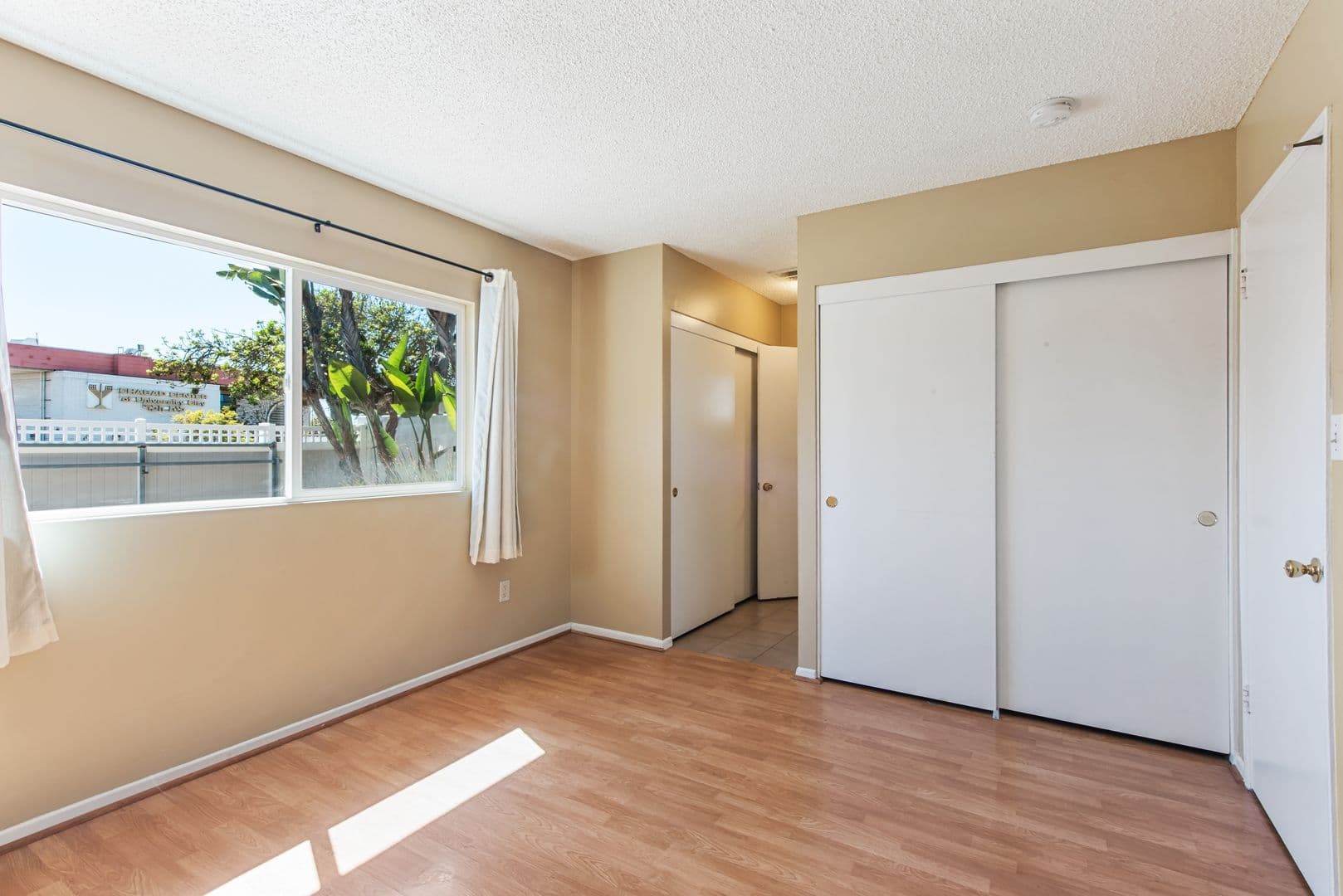 San Diego House: 3838 Governor Dr