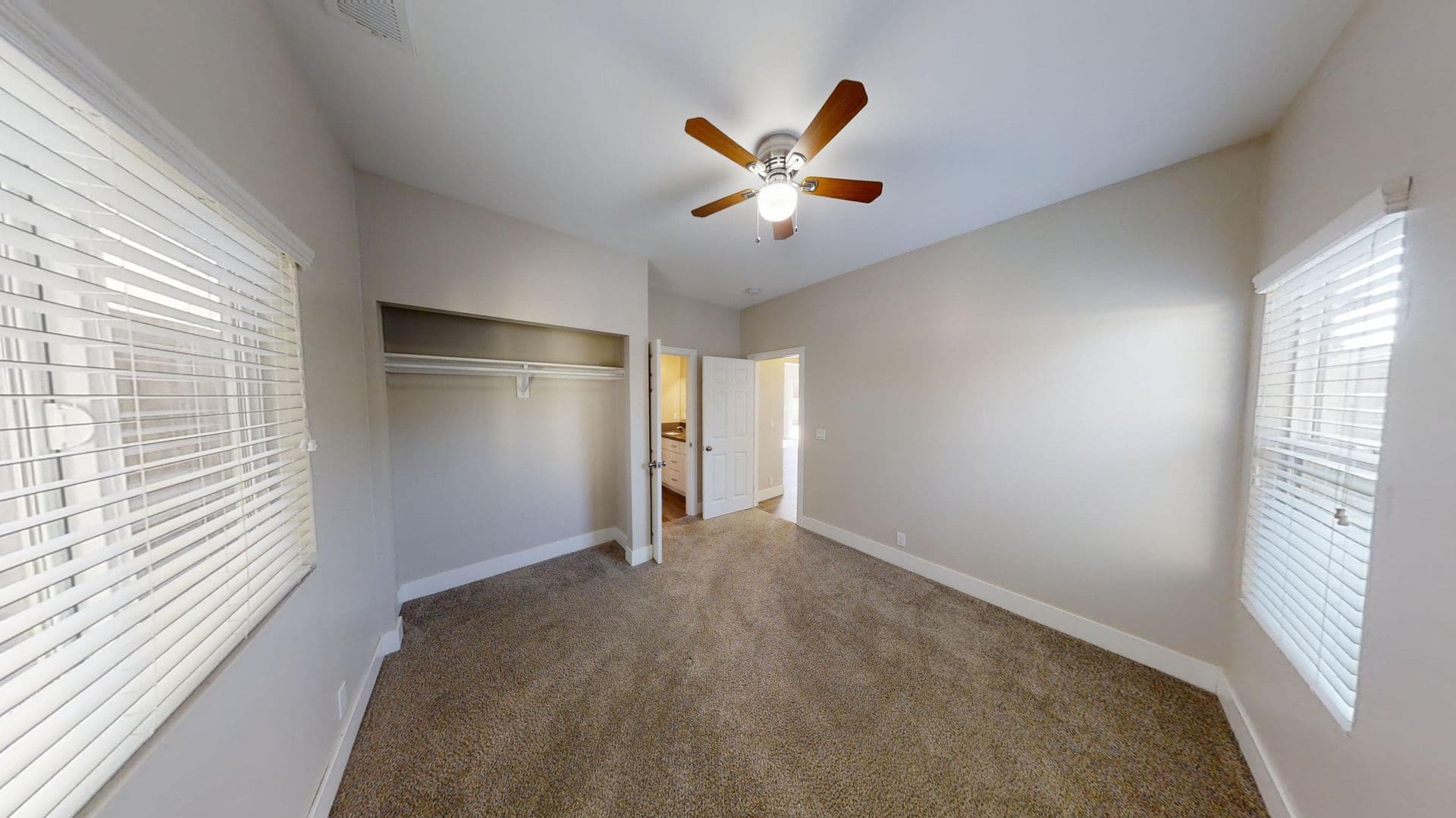 San Diego House: 5640 Dorothy Way